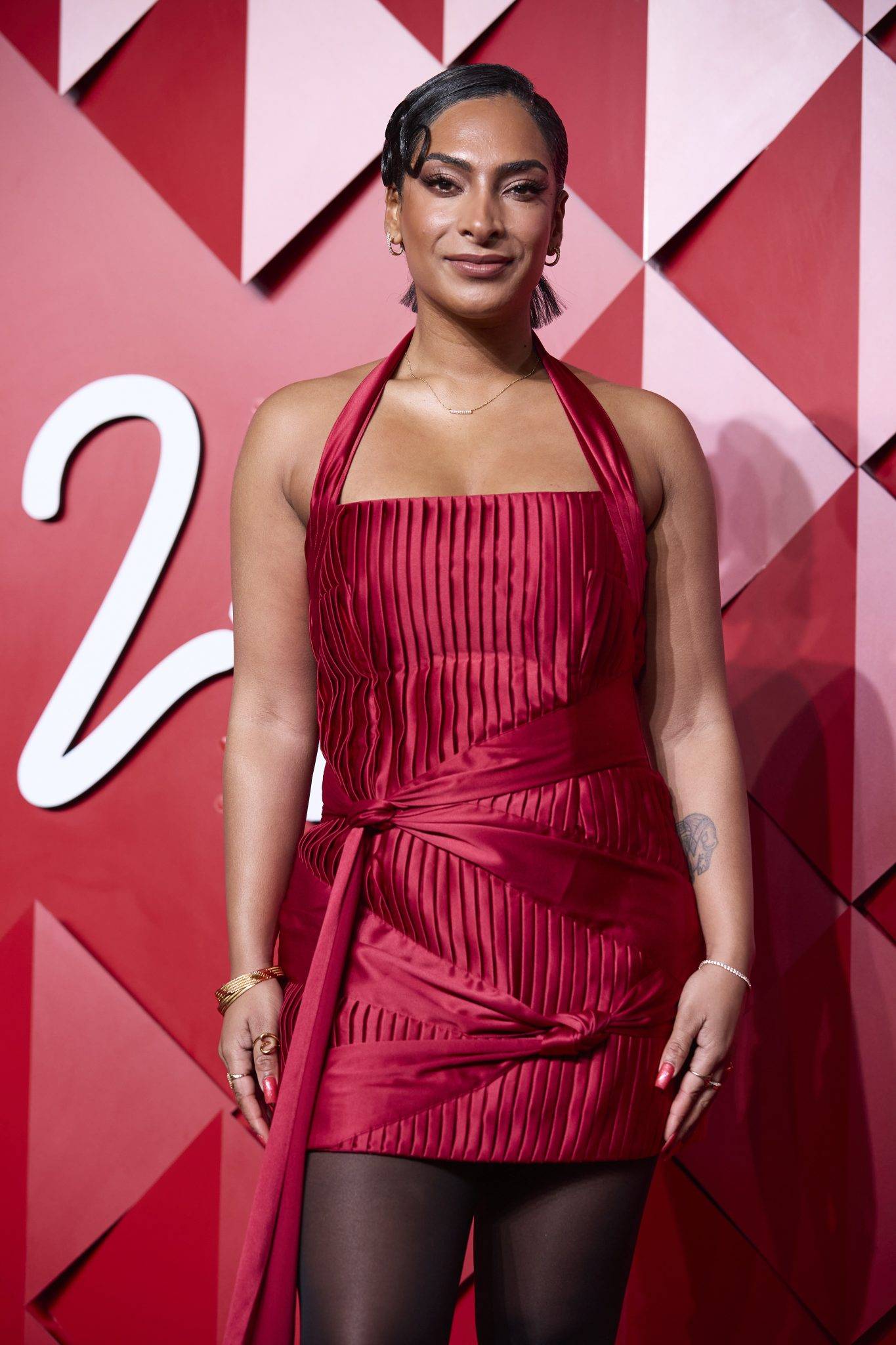  - Le prestigieux British Fashion Council révèle les lauréats des Fashion Awards 2024 et fait le plein de célébrités