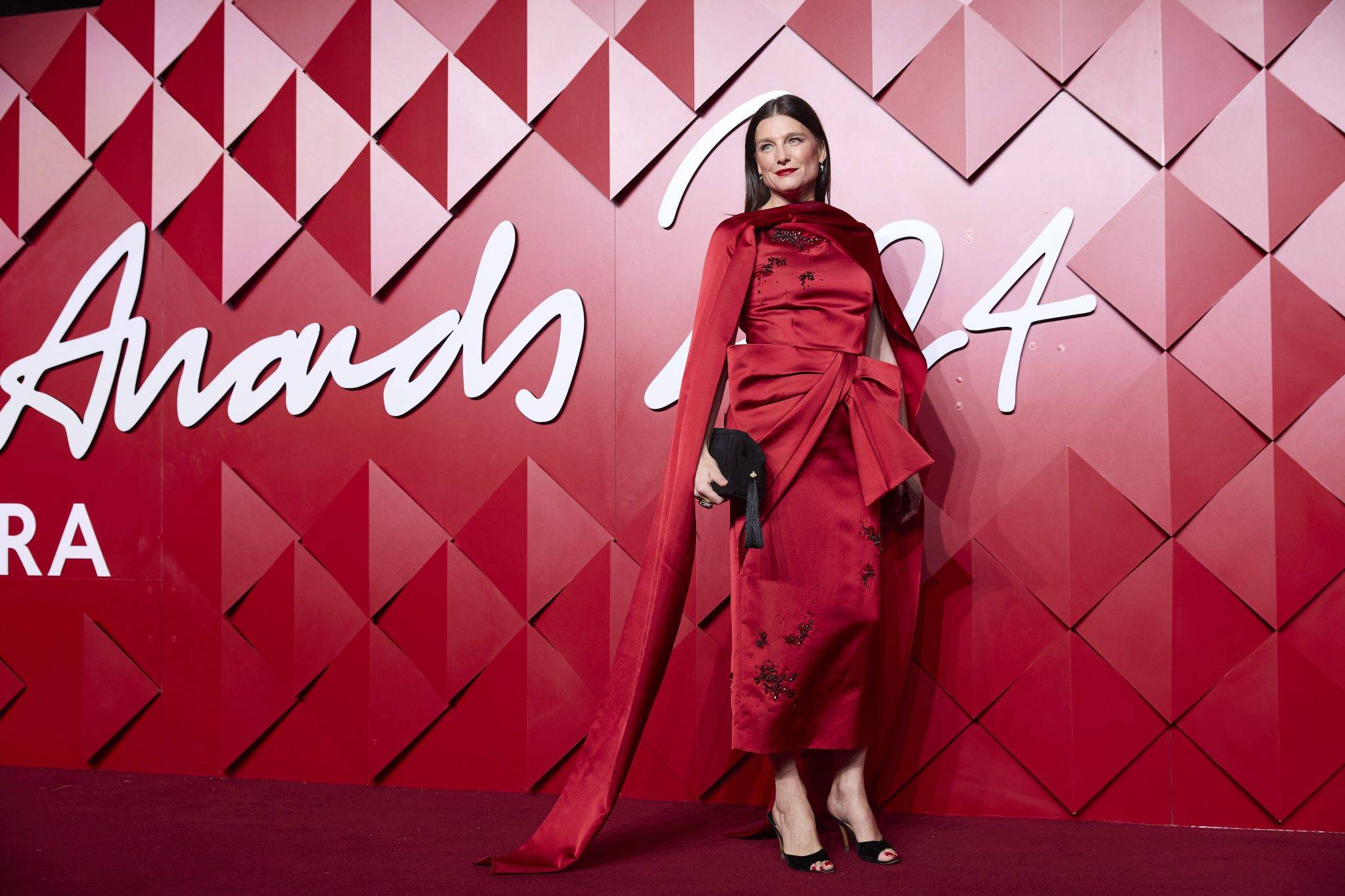  - Le prestigieux British Fashion Council révèle les lauréats des Fashion Awards 2024 et fait le plein de célébrités