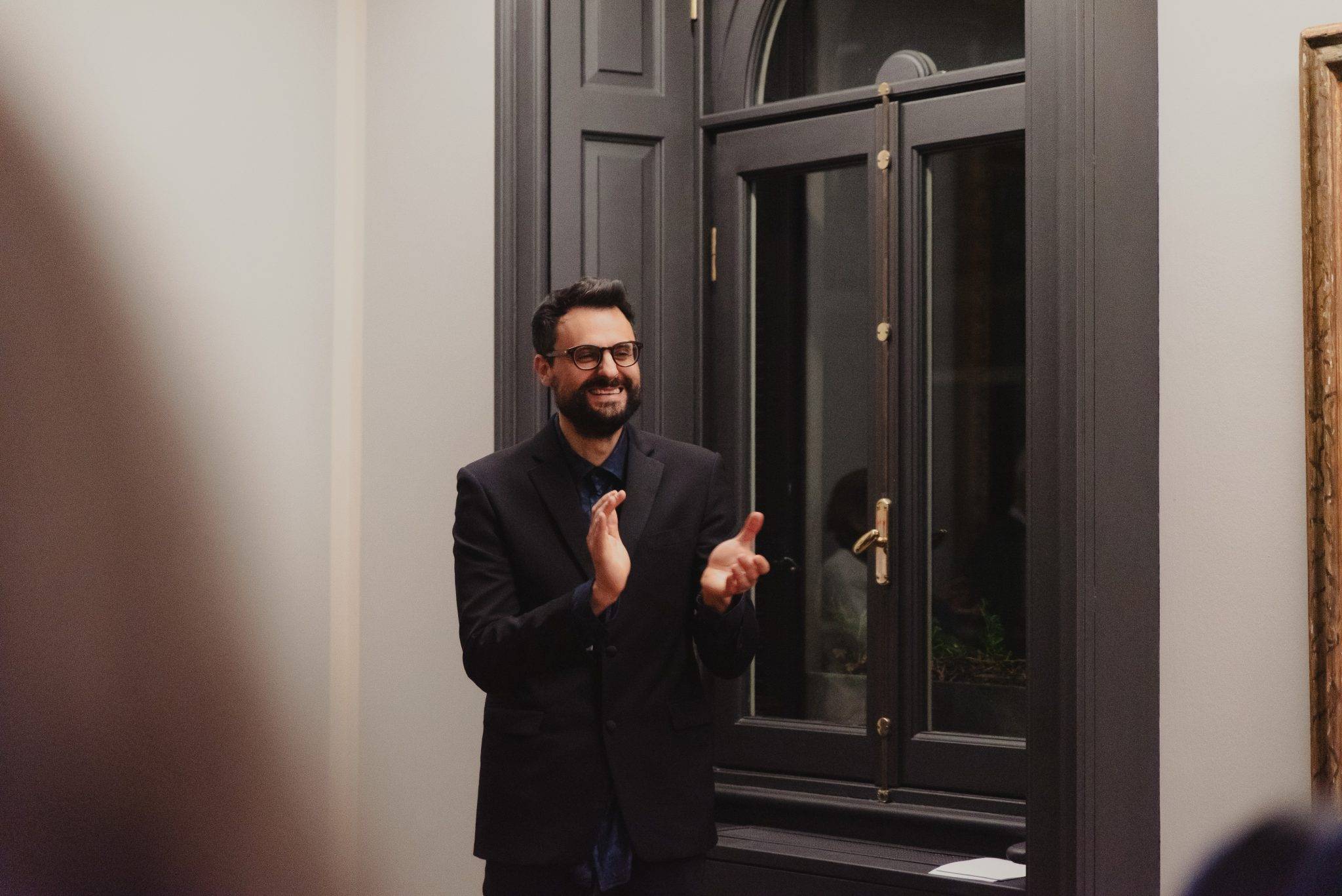  - Alla Bkv Fine Art, un reading di poesia con Abel Ferrara da perdere la testa