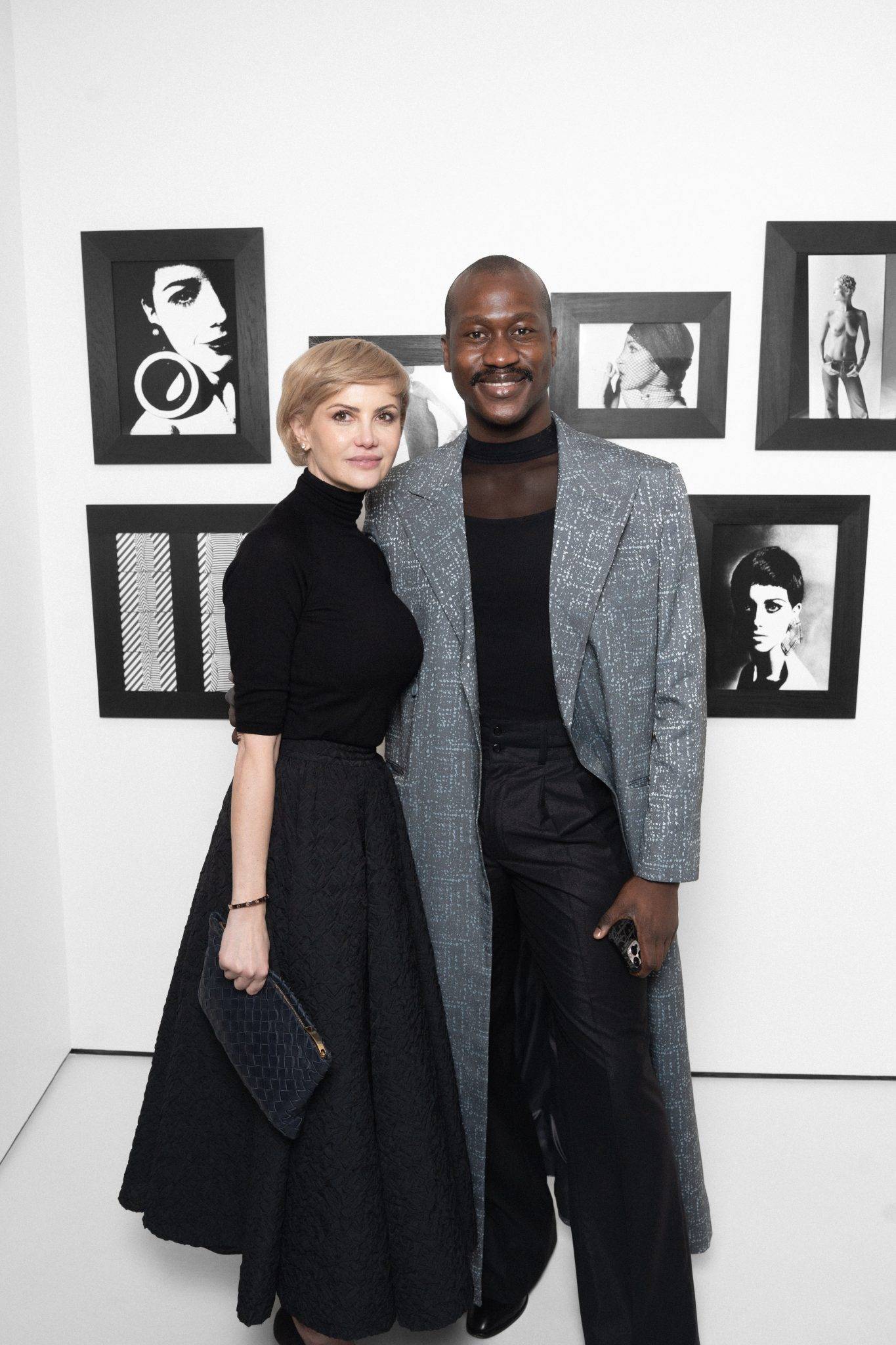  - For its Grand Opening, Oana Ivan Gallery Celebrates Peter Knapp’s Audacity