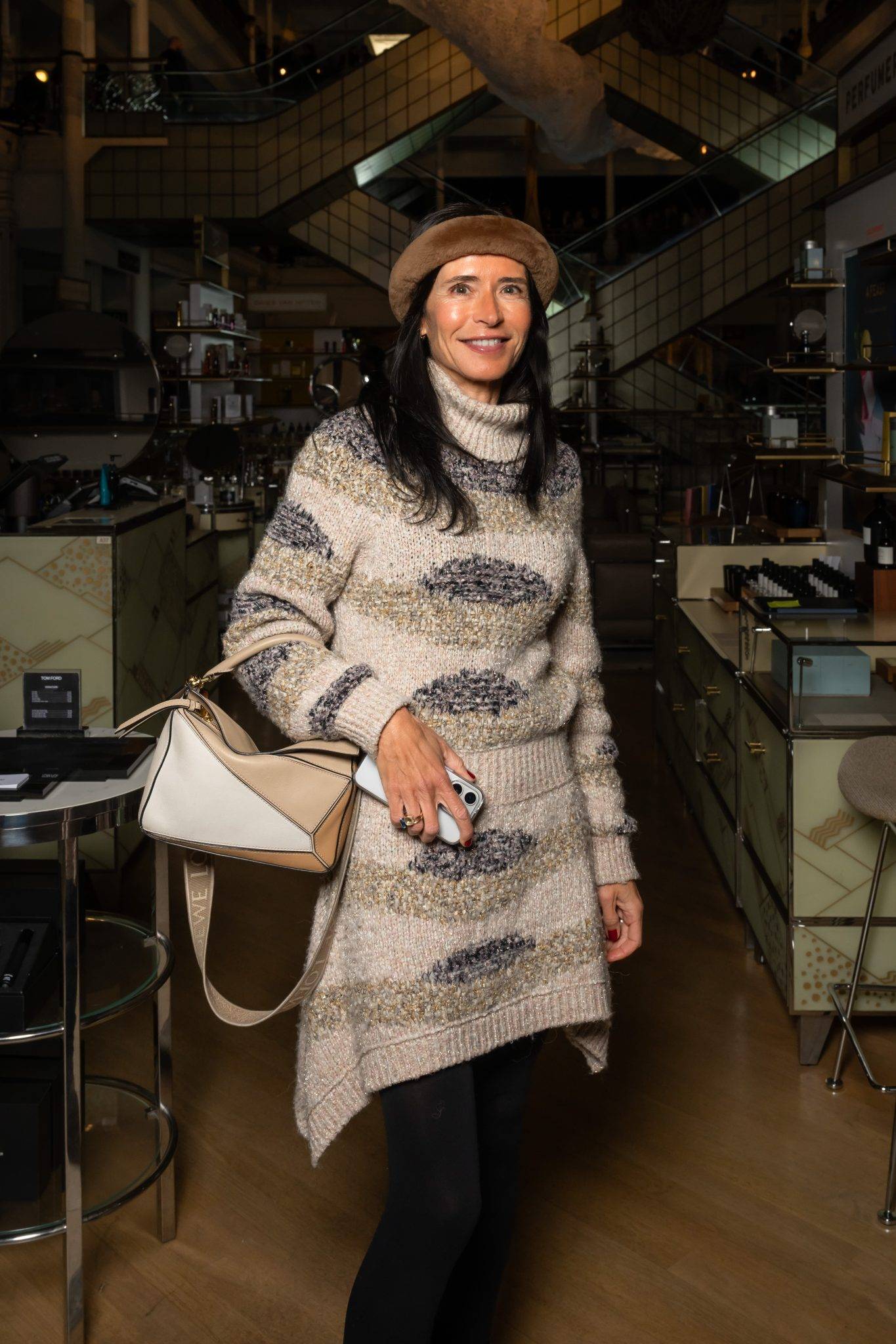  - “Le La Serpent” d’Ernesto Neto s’empare du Bon Marché Rive Gauche