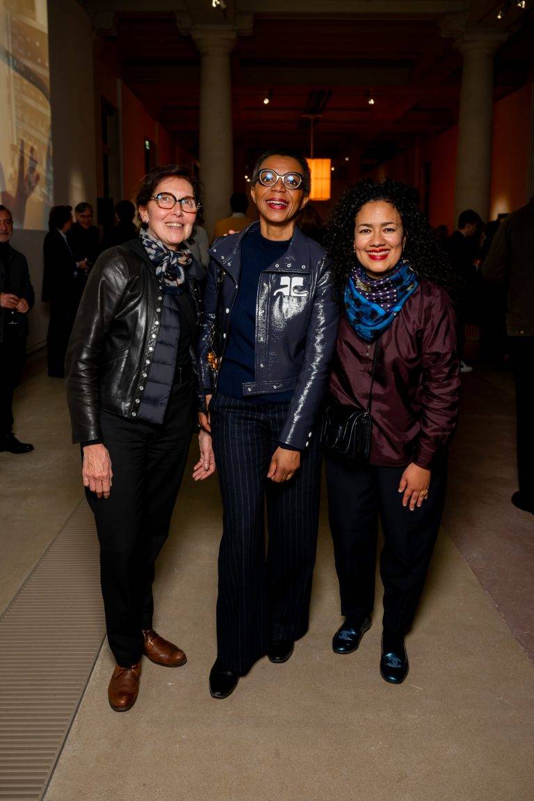  - Ozone et Mobilier national célèbrent le 50e anniversaire des luminaires Brasilia