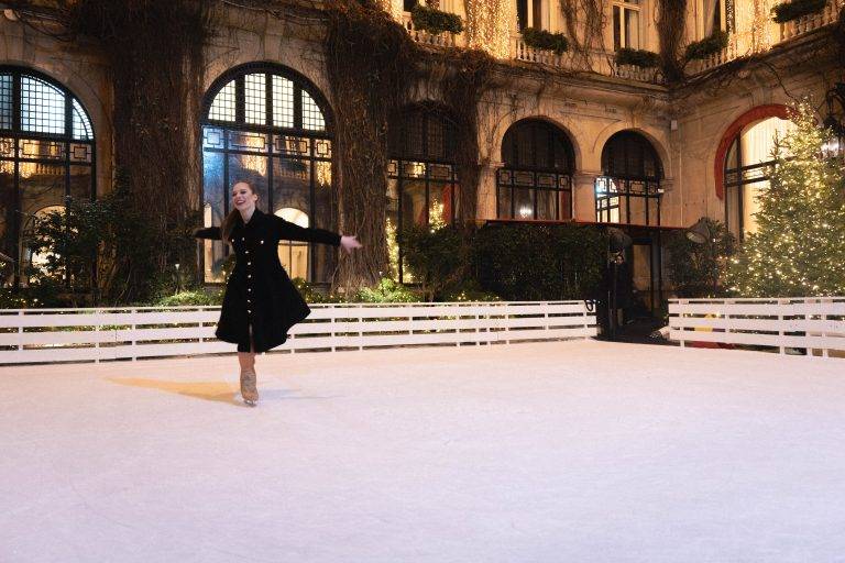 Les designs de Maison Rama Rilys à l’honneur au Plaza Athénée