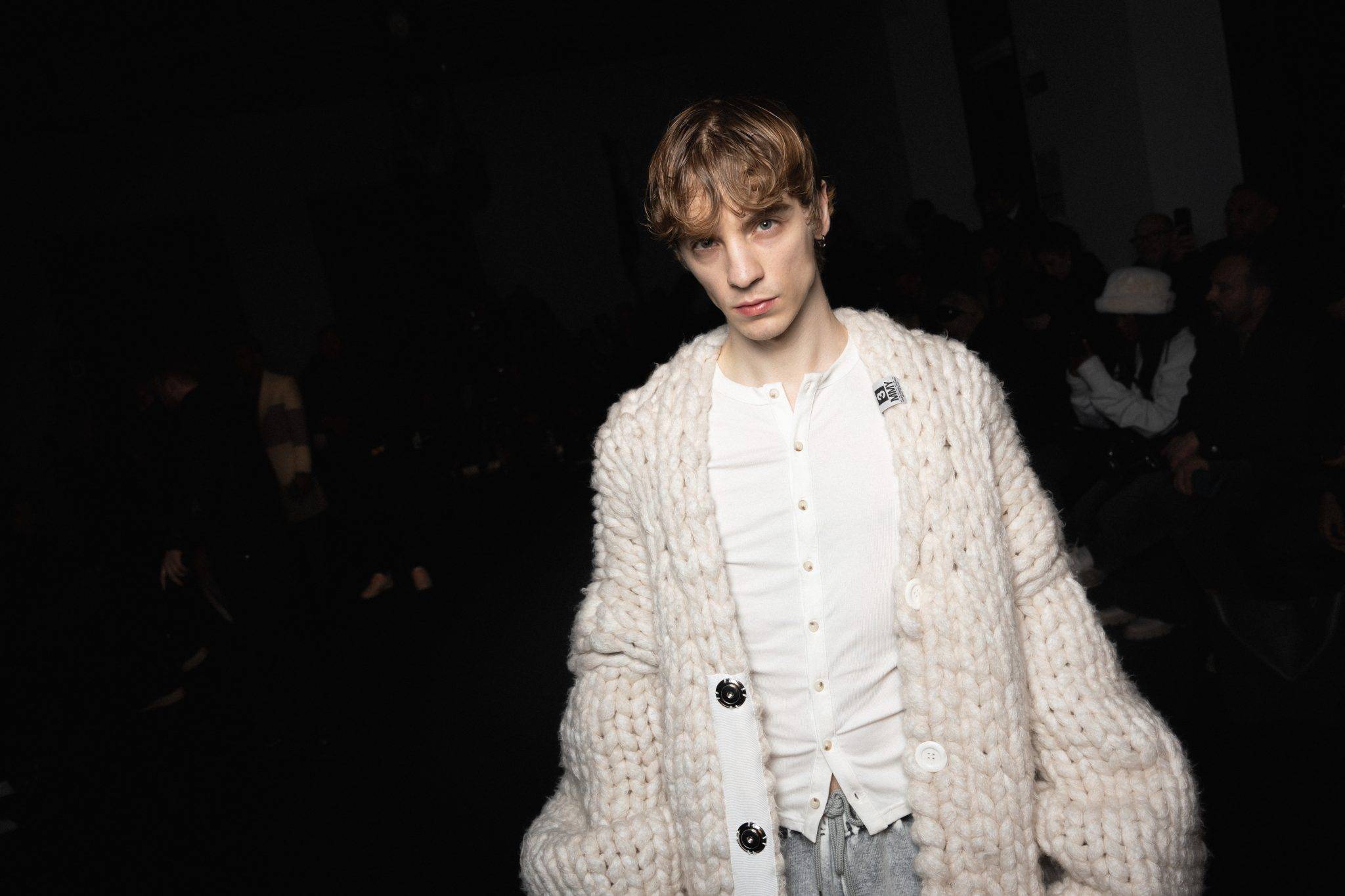  - Le sens des proportions inégalé de Juun.J