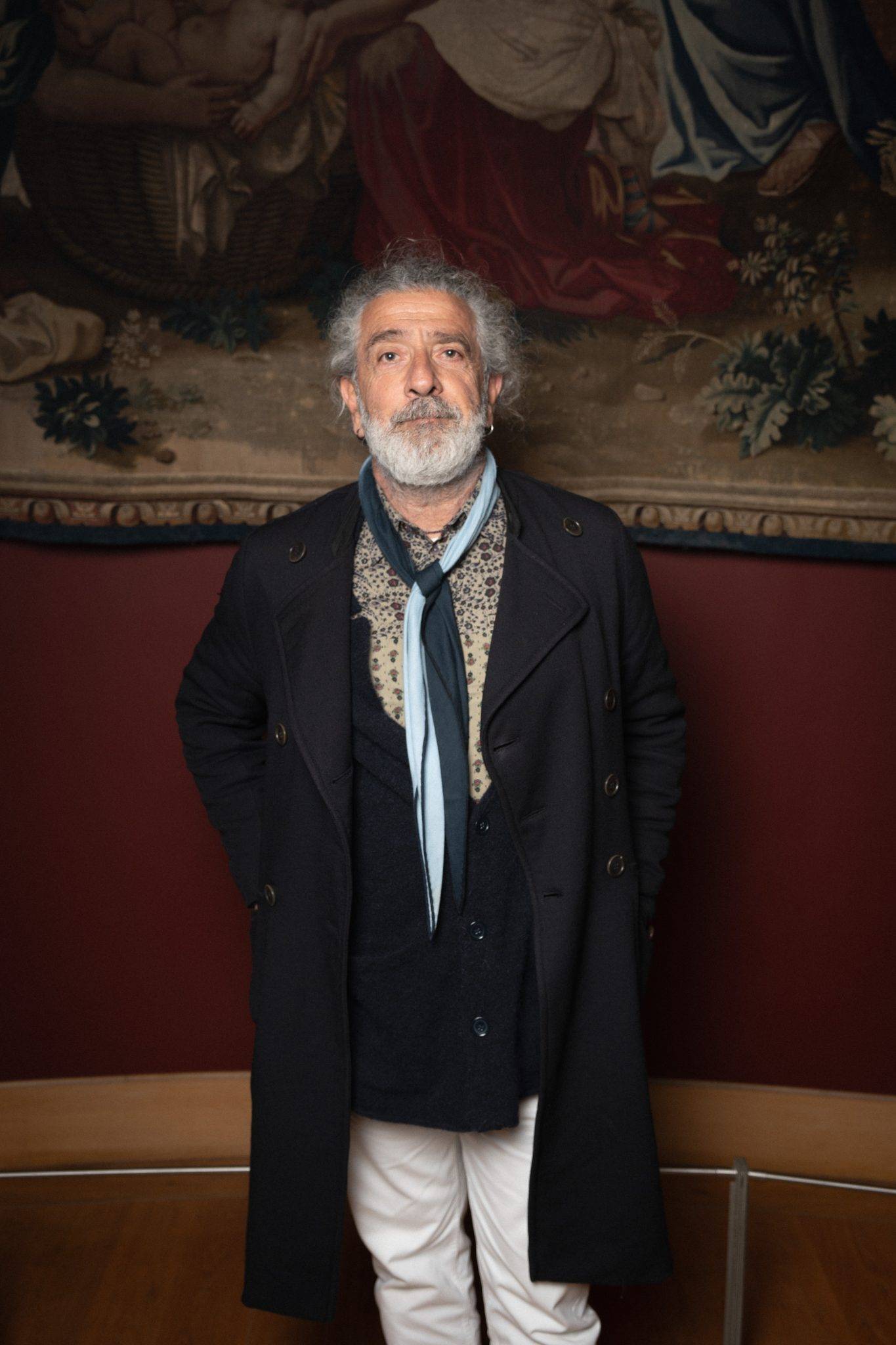  - La mode entre au musée du Louvre