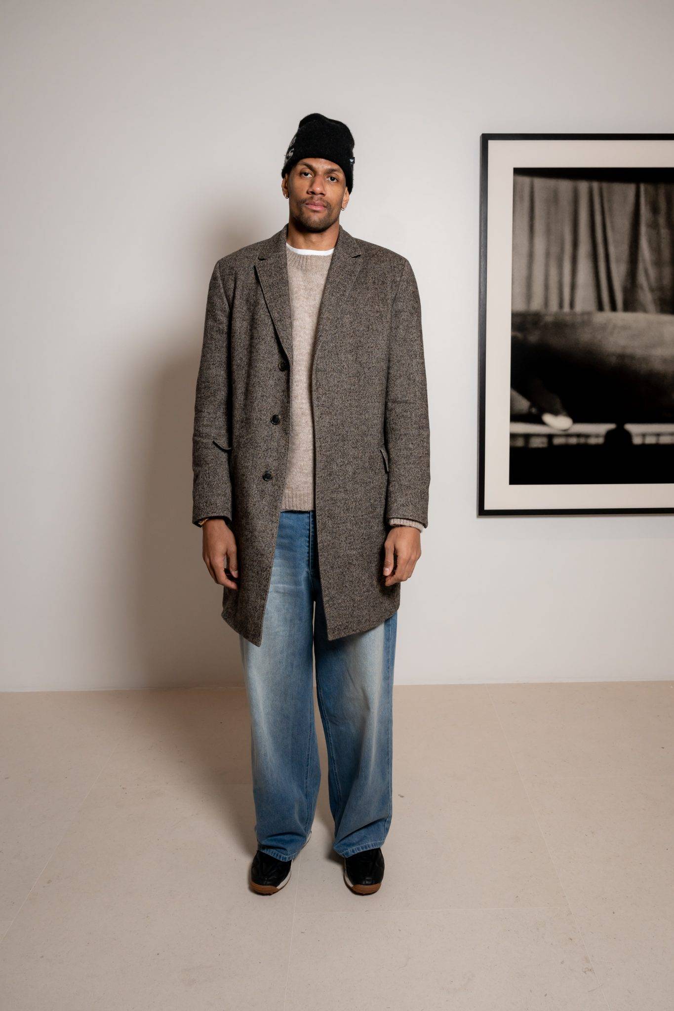  - Bennett Miller explore l’alliance de l’IA et de la photographie argentique à la Galerie Gagosian