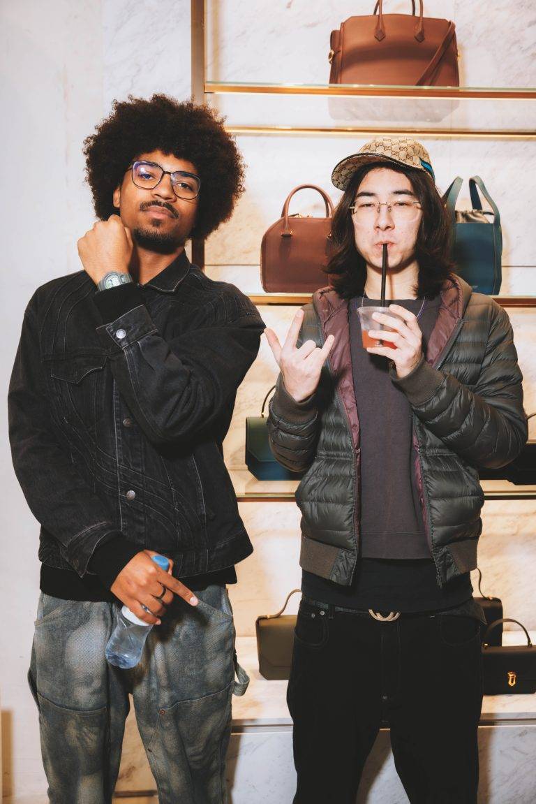  - Michael Dupouy célèbre « ALL GONE 2024 » le temps d’une dédicace chez Au Depart