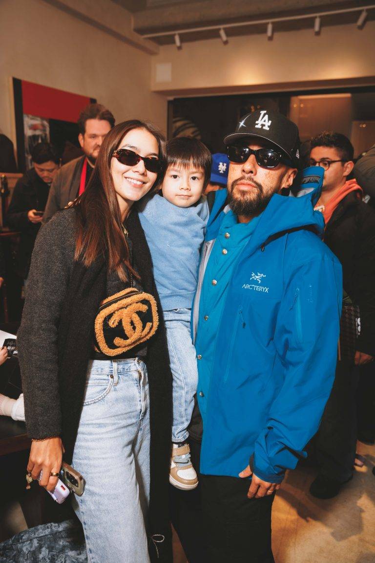  - Michael Dupouy célèbre « ALL GONE 2024 » le temps d’une dédicace chez Au Depart