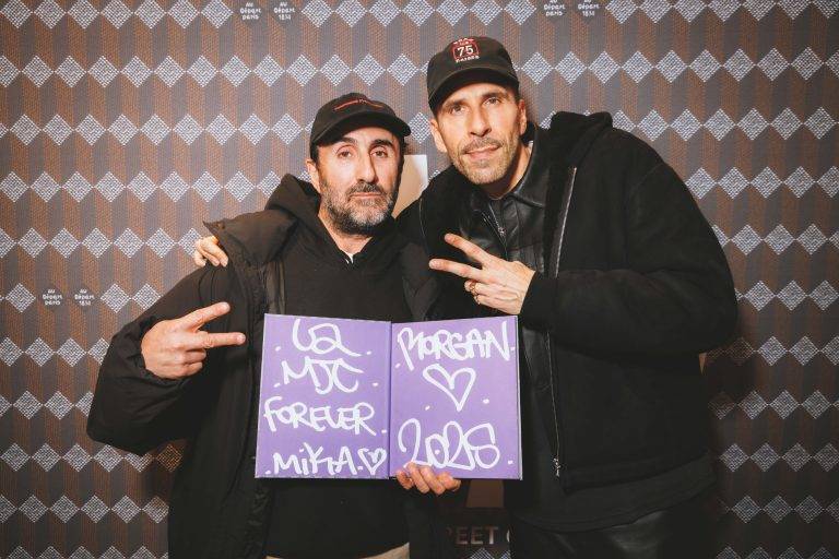  - Michael Dupouy célèbre « ALL GONE 2024 » le temps d’une dédicace chez Au Depart