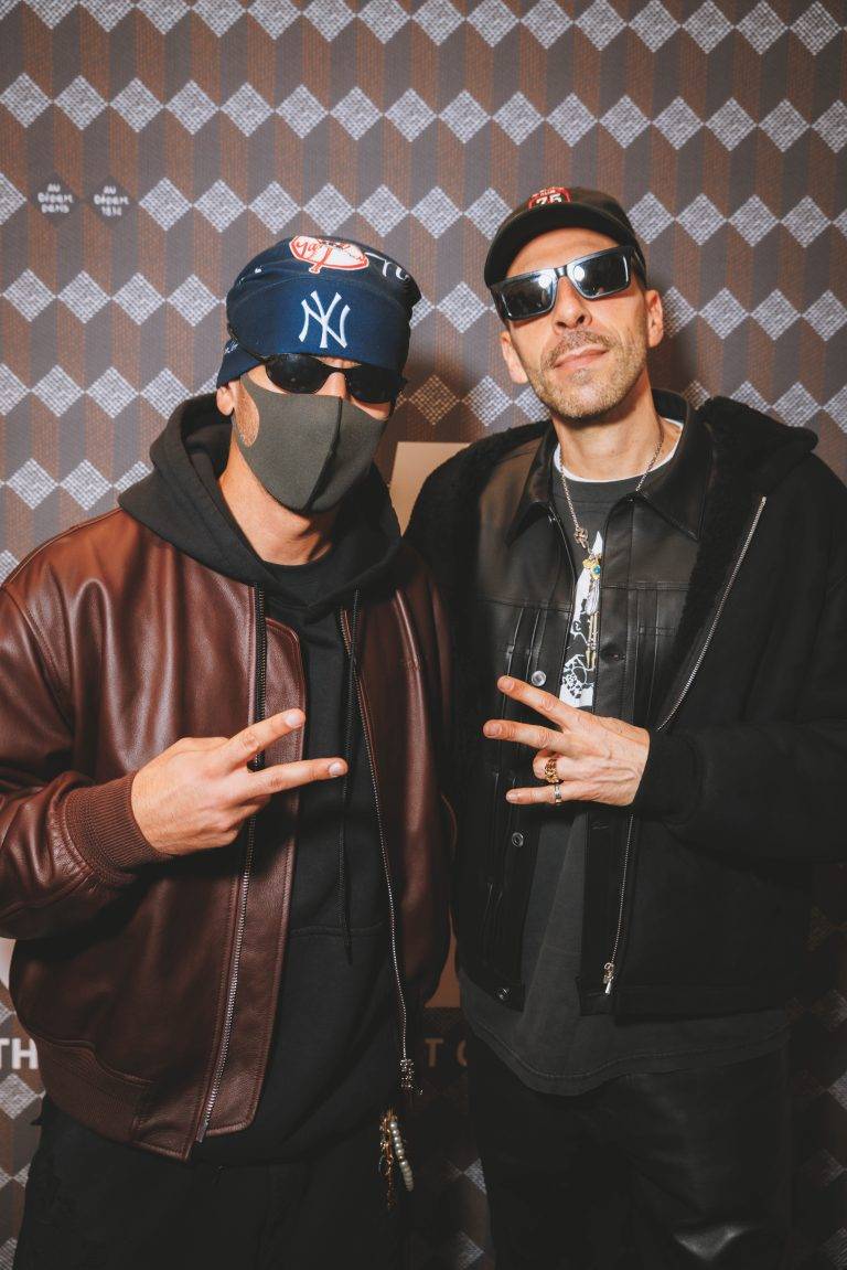  - Michael Dupouy célèbre « ALL GONE 2024 » le temps d’une dédicace chez Au Depart