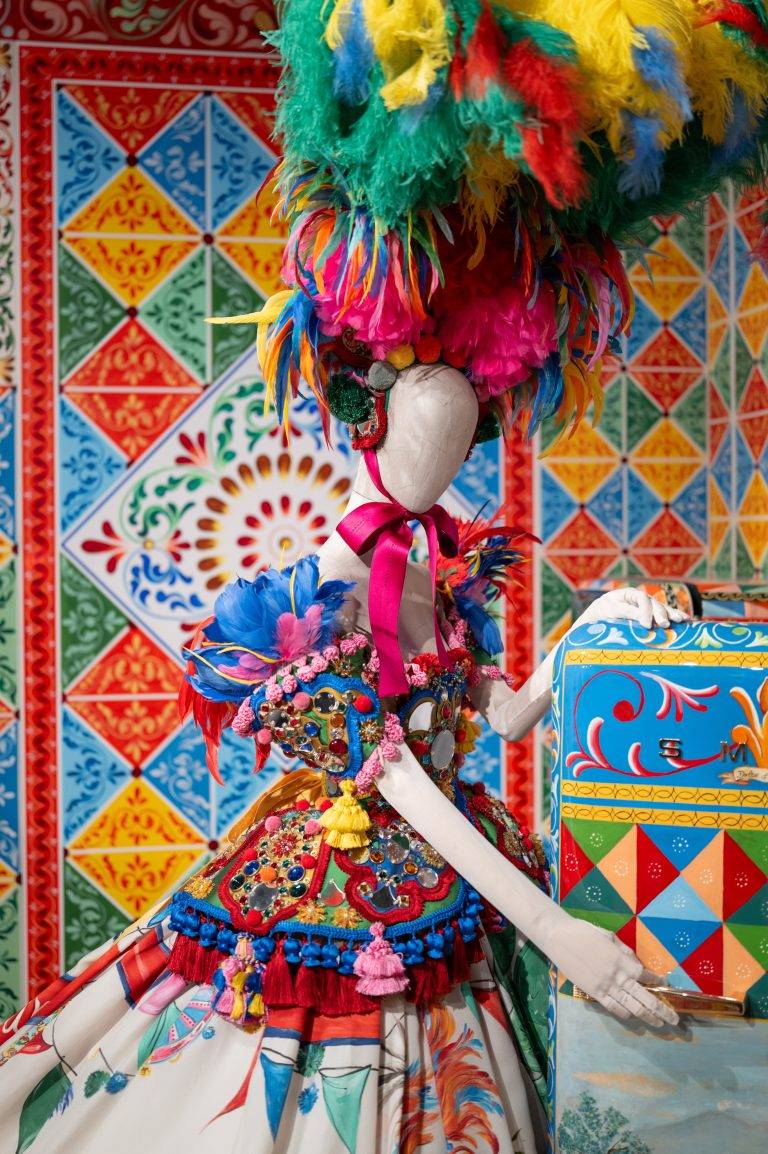 La fabuleuse exposition Dolge&Gabbana illumine le Grand Palais