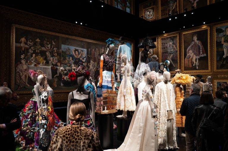 La fabuleuse exposition Dolge&Gabbana illumine le Grand Palais