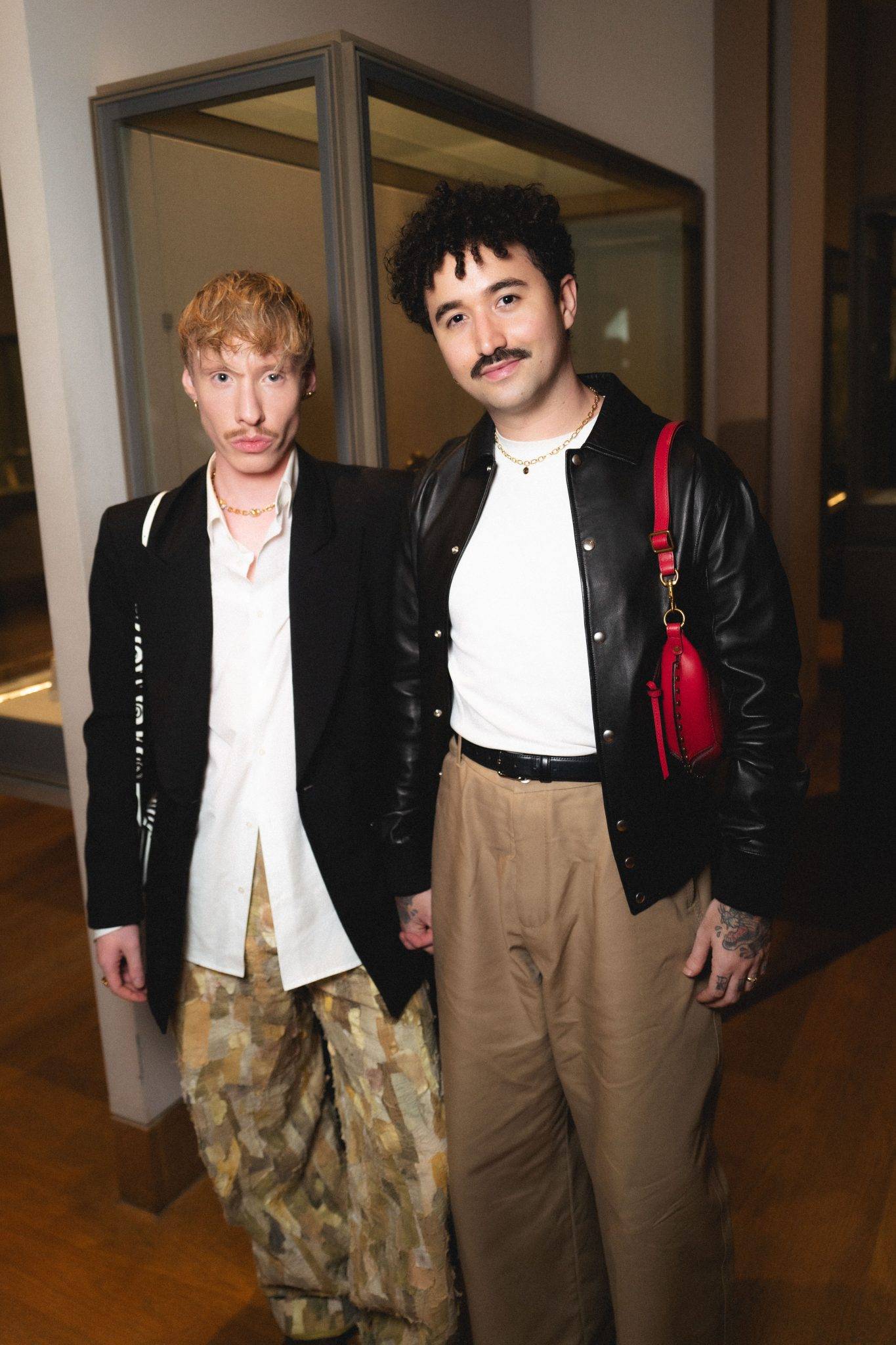  - La mode entre au musée du Louvre