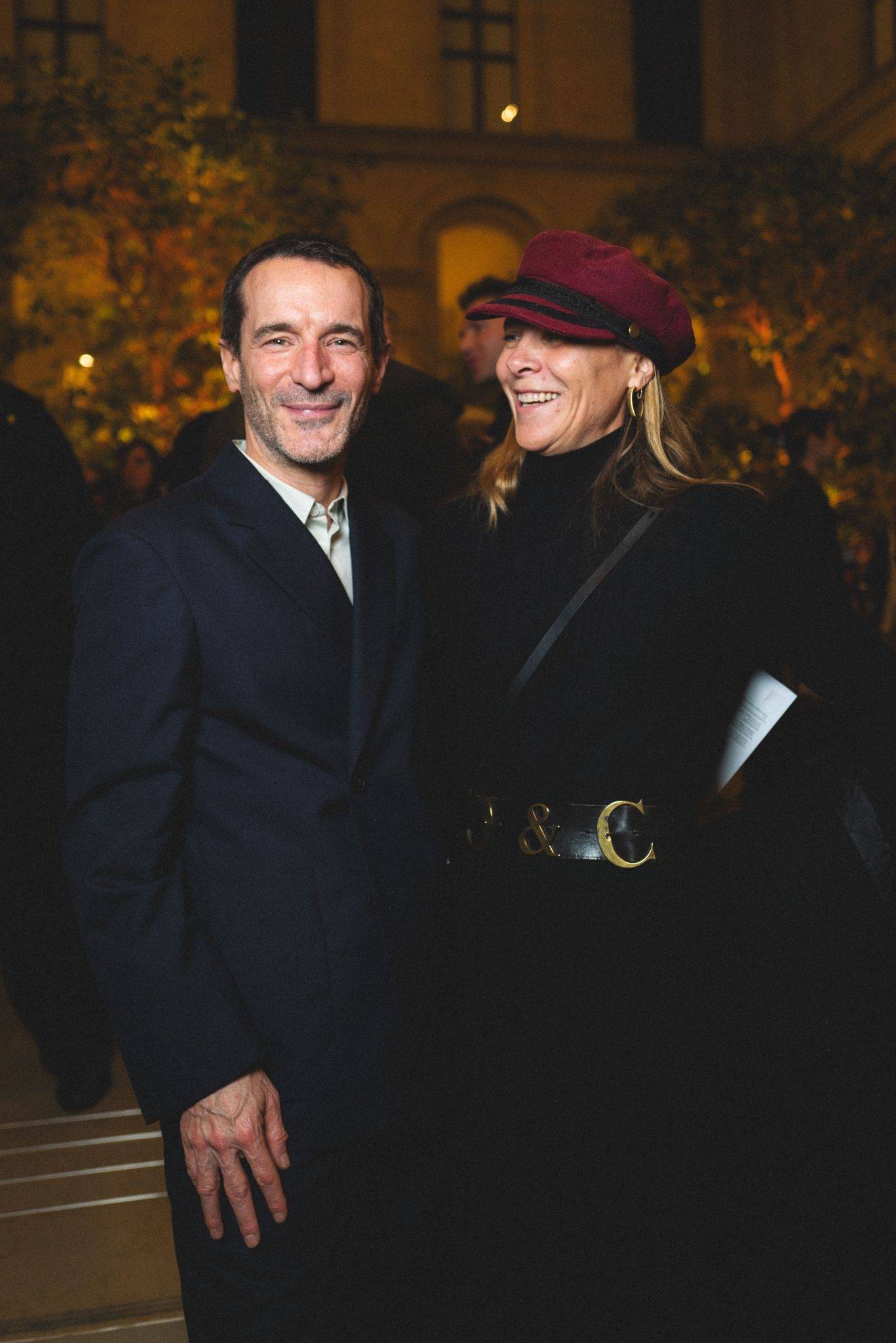  - La mode entre au musée du Louvre