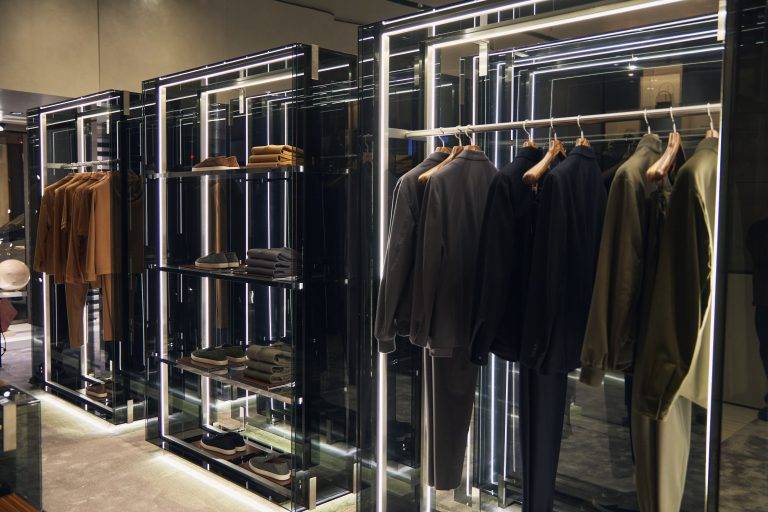 « That’s so Armani » célèbre le style légendaire du couturier italien