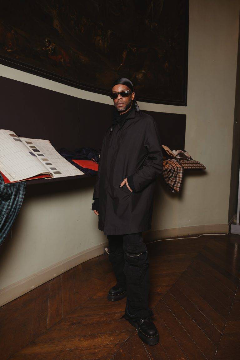  - L’exposition « Tailoring School. A Journey Into Education », signée Triennale Milano et Kiton, débarque à Paris