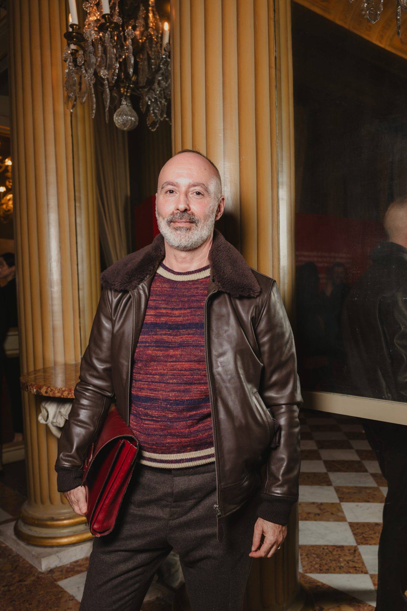  - L’exposition « Tailoring School. A Journey Into Education », signée Triennale Milano et Kiton, débarque à Paris