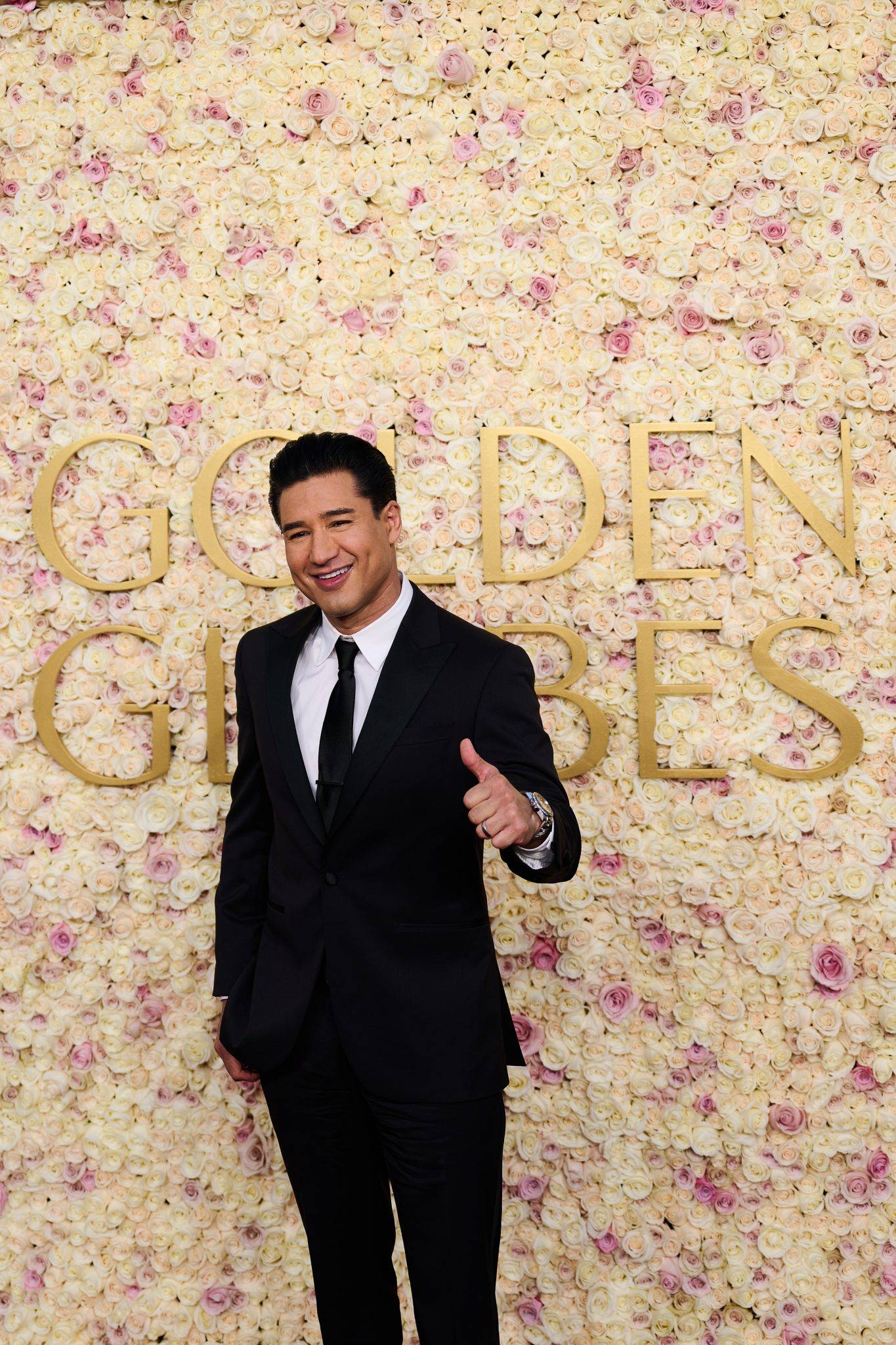  - A Parade of Stars at the 2025 Golden Globes Ceremony