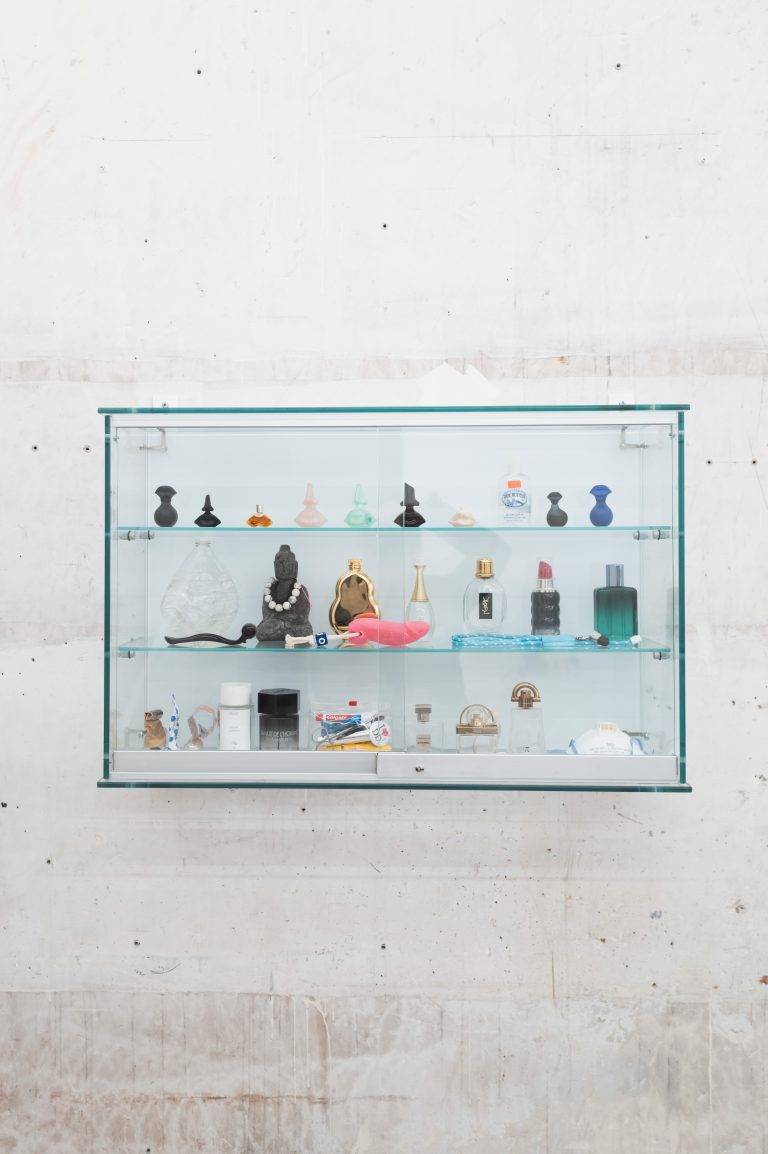 Le « Lèche-Vitrines » artistique d’Harry Nuriev célébré à la galerie Sultana