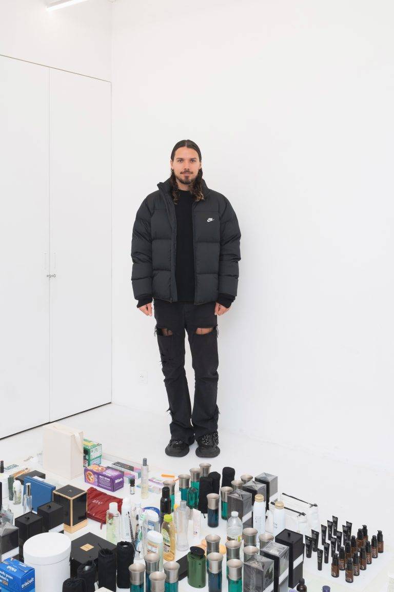  - Le « Lèche-Vitrines » artistique d’Harry Nuriev célébré à la galerie Sultana