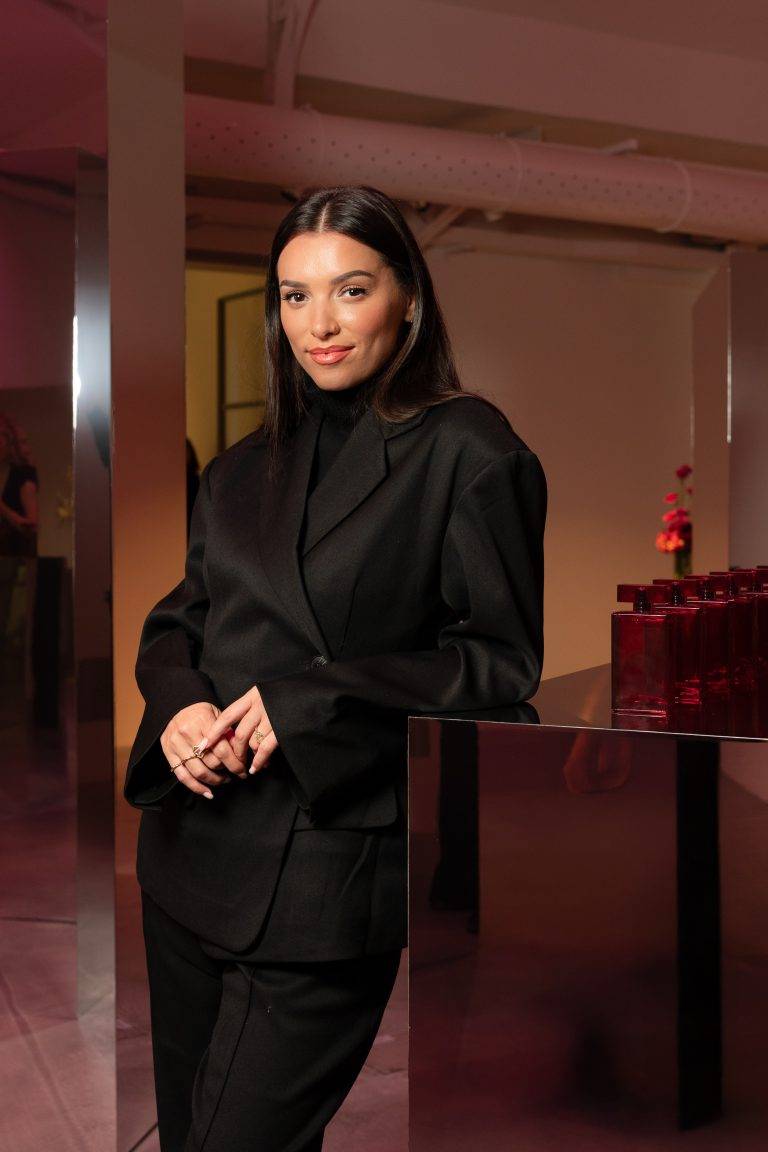  - Narciso Rodriguez svela a Milano il nuovo For Her Eau de Parfum Intense