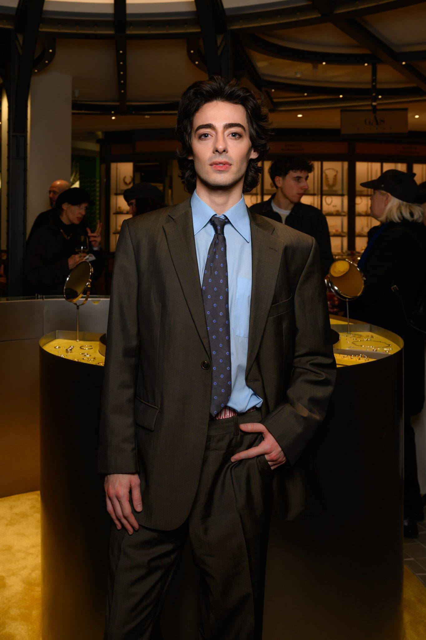  - AVGVST and Young Emperors Co-Host the Launch of a Pop-Up designed by Crosby Studios