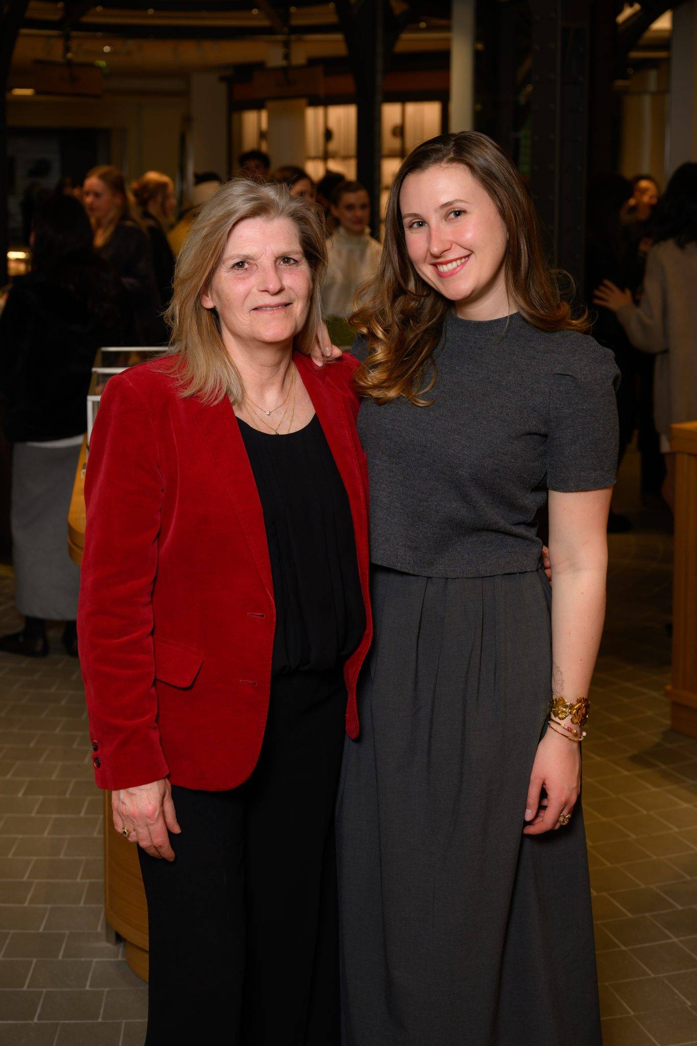  - AVGVST et Young Emperors s’associent le temps d’un Pop-Up signé Crosby Studios