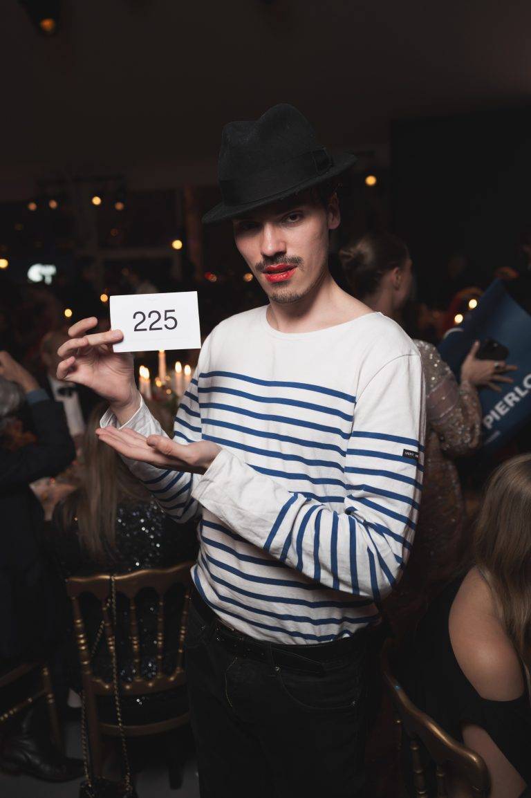  - Babeth Djian fait rimer élégance et solidarité au profit de son association AEM