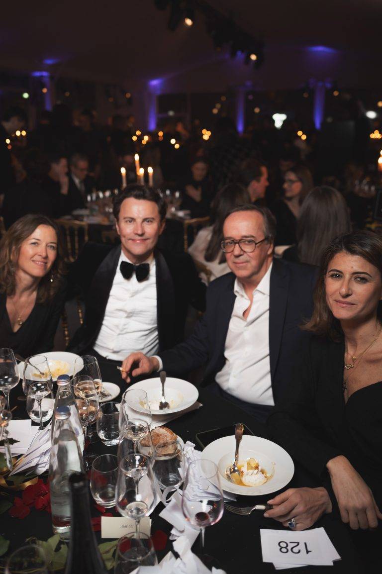  - Babeth Djian fait rimer élégance et solidarité au profit de son association AEM