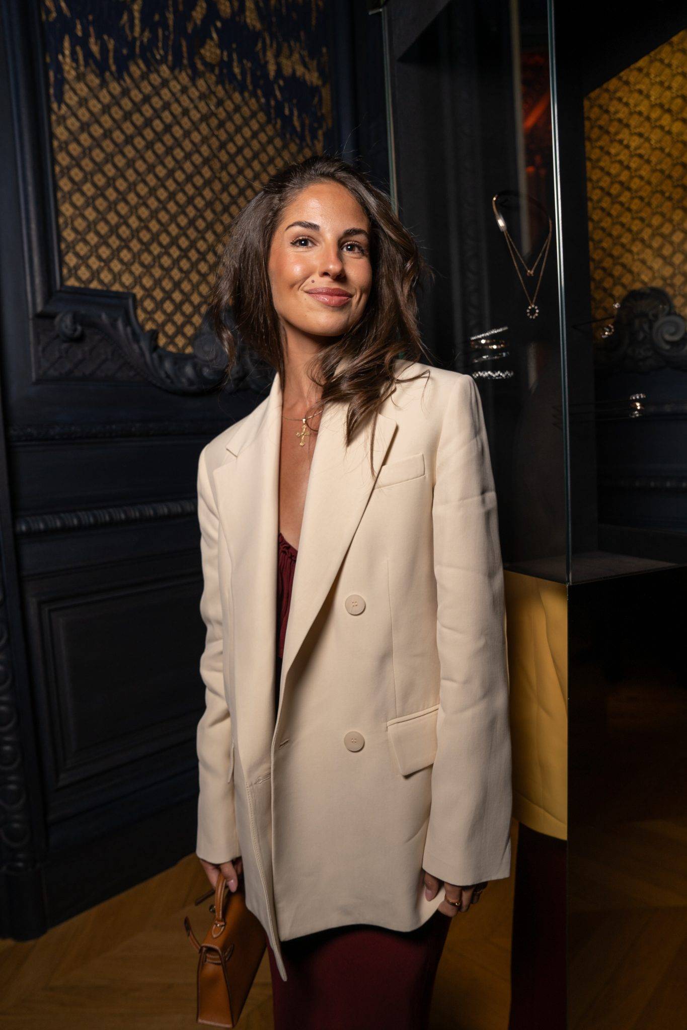  - Place Vendôme Buzzes with Chaumet’s Precious Bees