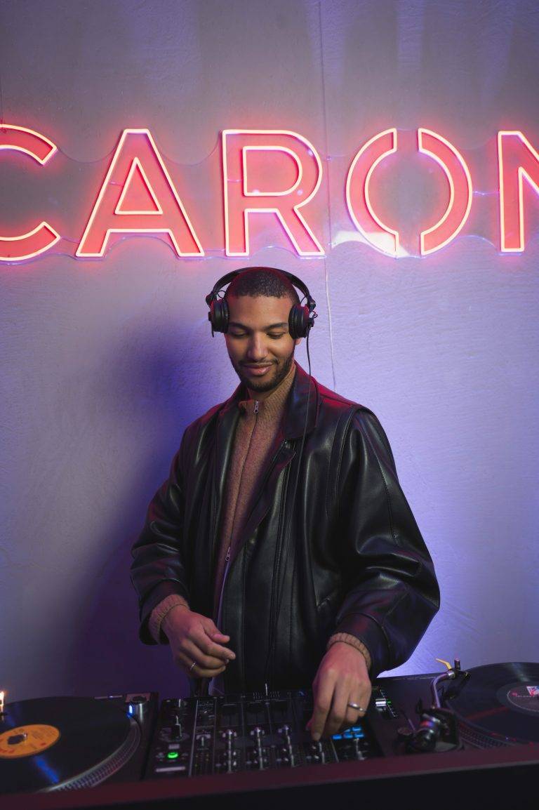  - La Maison CARON confie son parfum historique à Nathanaël Koffi