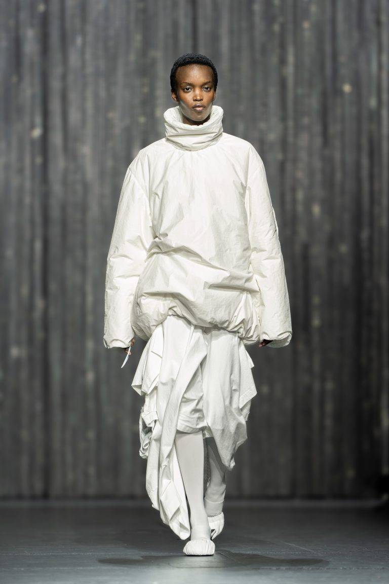 ALAINPAUL présente ses silhouettes inspirées par le monde du ballet