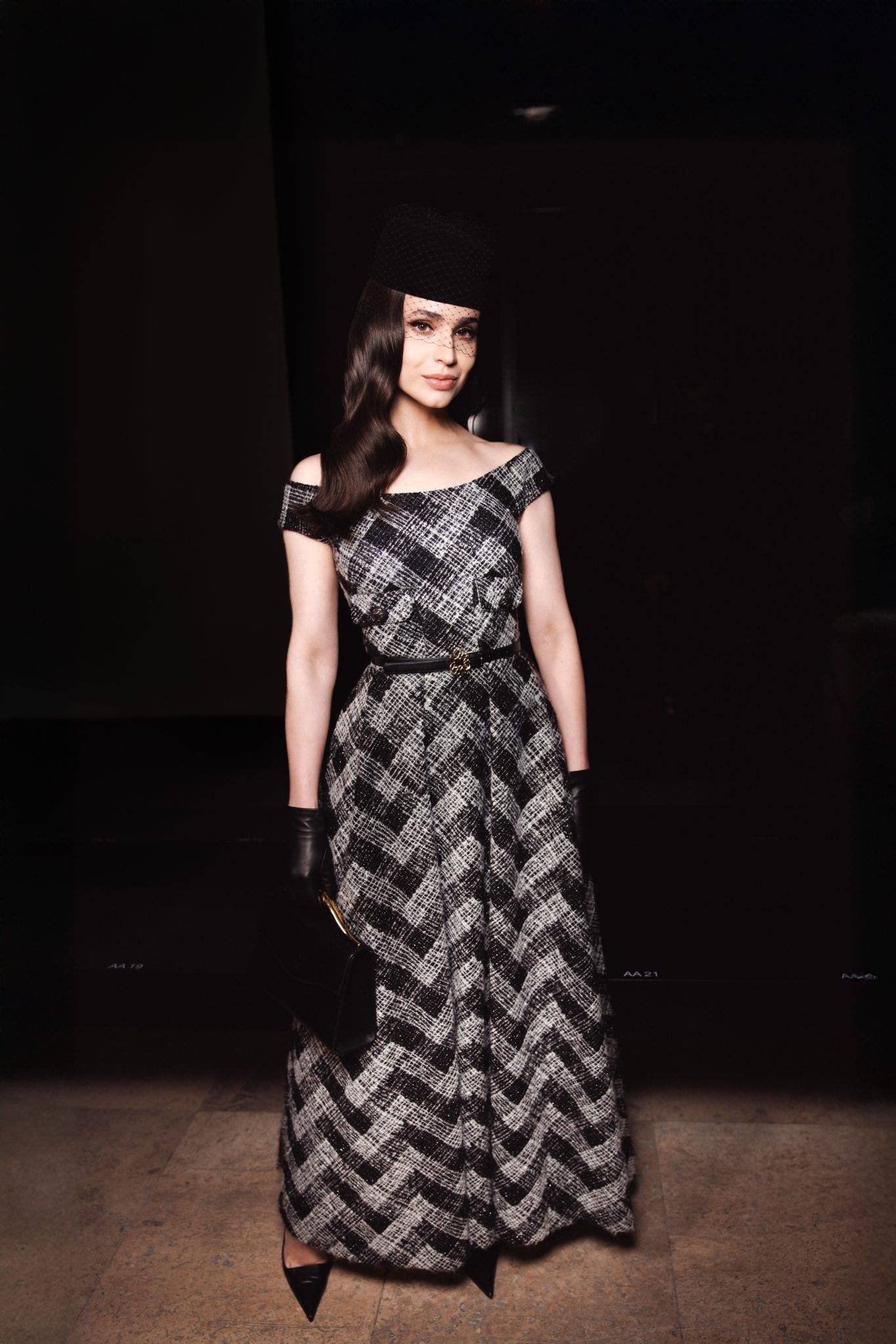  - Elie Saab FW 25/26 : une sophistication mondaine et alpine