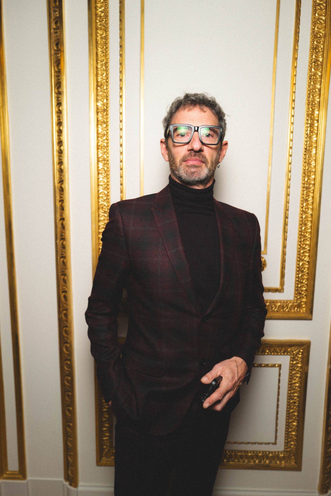  - Guy Laroche investit l’Hôtel de Crillon avec sa nouvelle collection FW 25/26