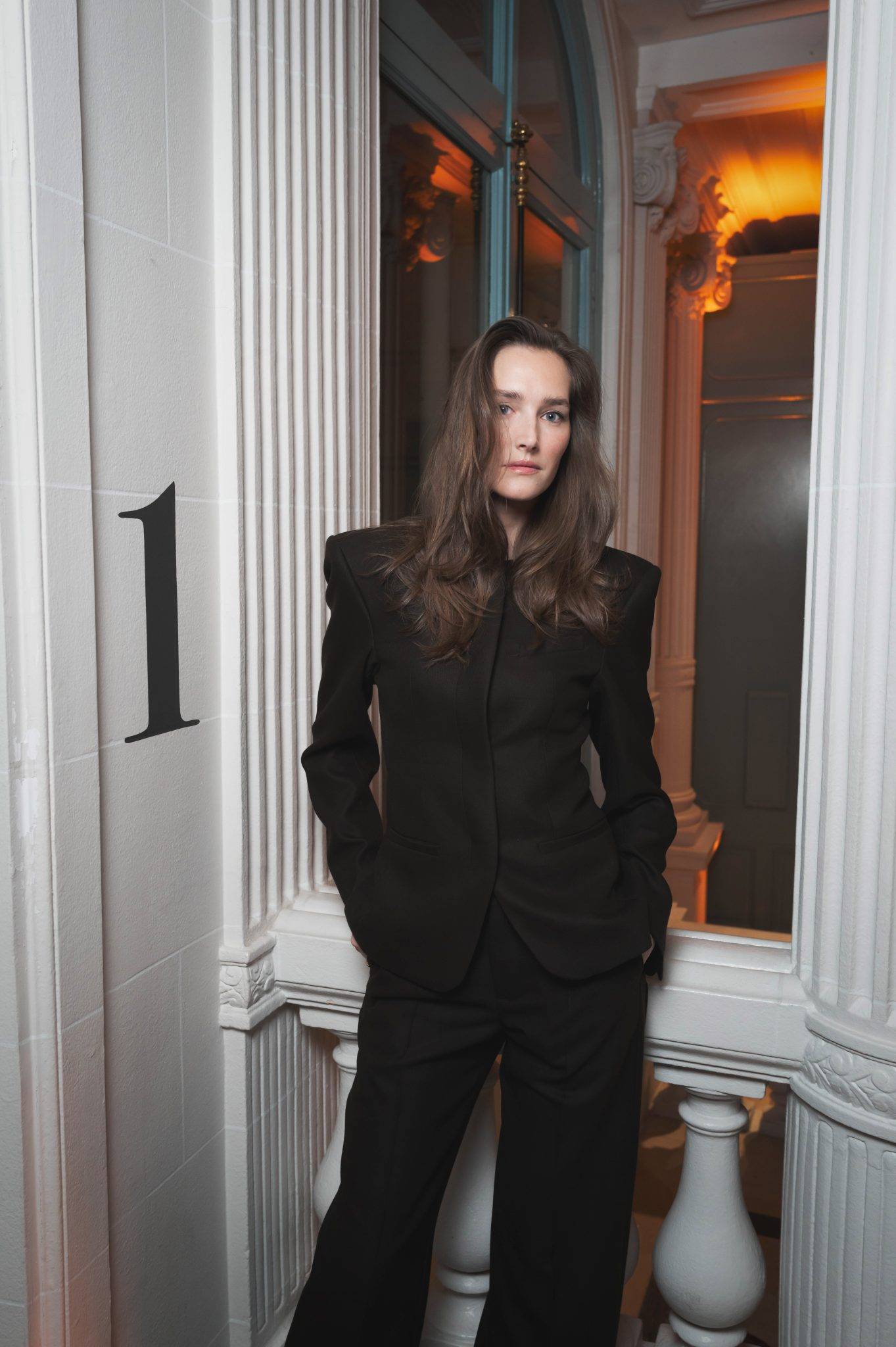  - Chaumet fait virevolter ses précieuses abeilles Place Vendôme