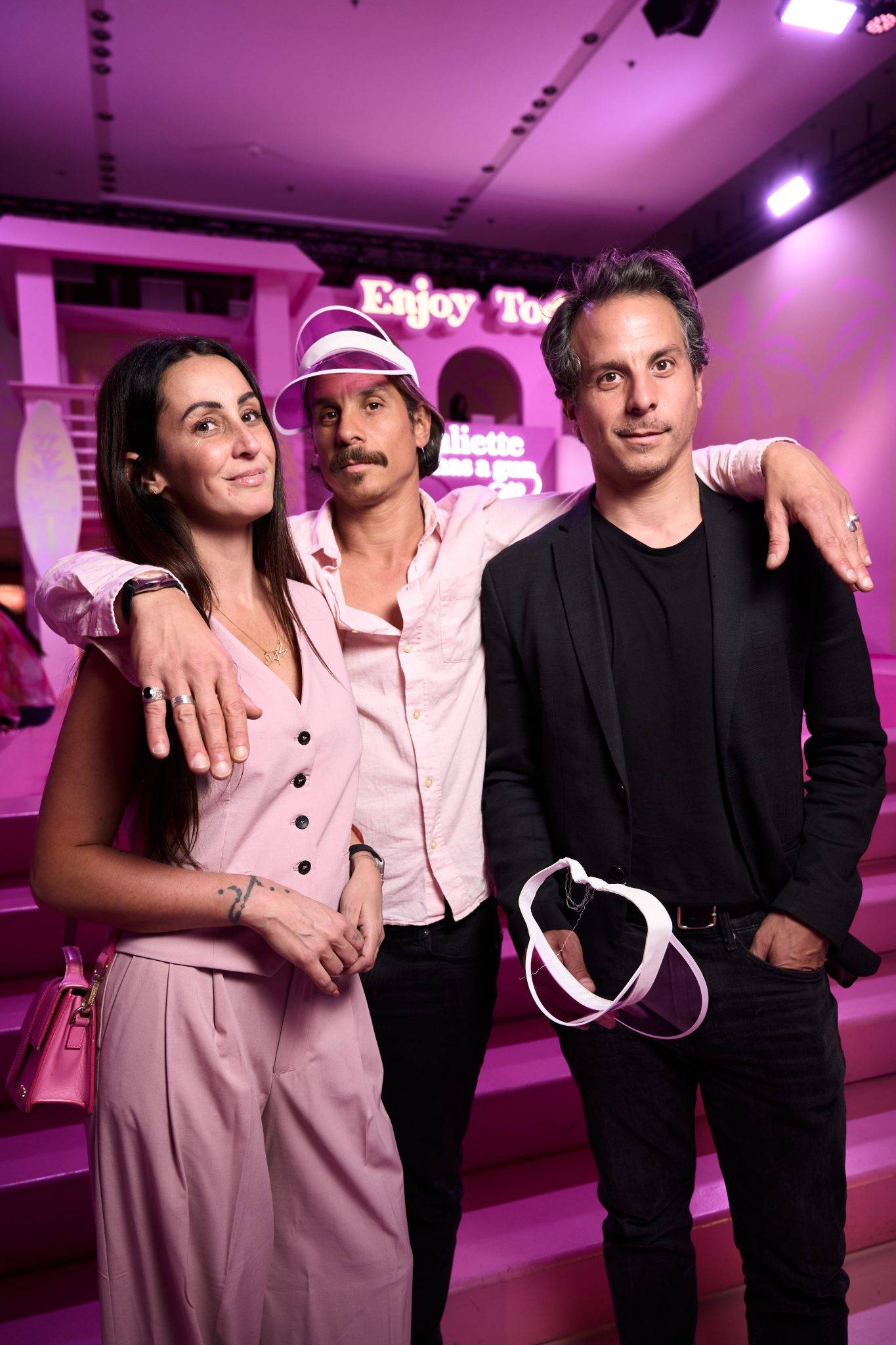  - Miami Shake, le nouveau parfum de la maison Juliette has a gun s’empare du Carrousel du Louvre !