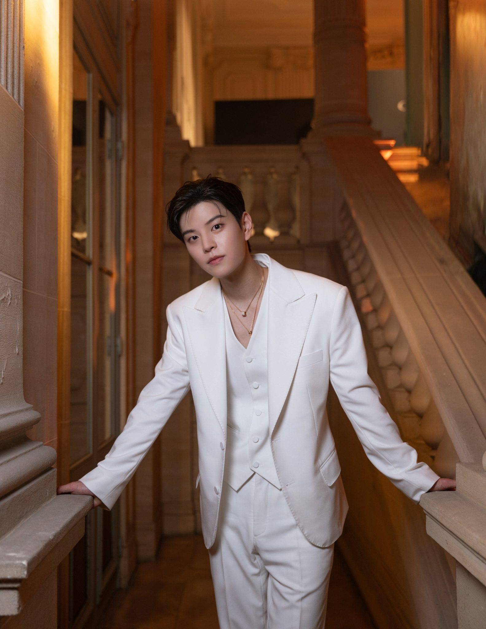  - Place Vendôme Buzzes with Chaumet’s Precious Bees