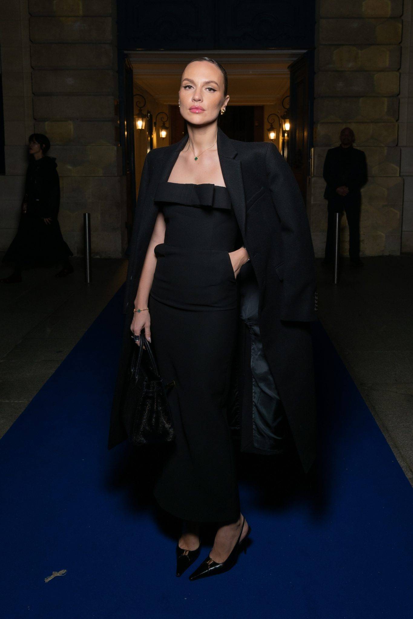  - Place Vendôme Buzzes with Chaumet’s Precious Bees