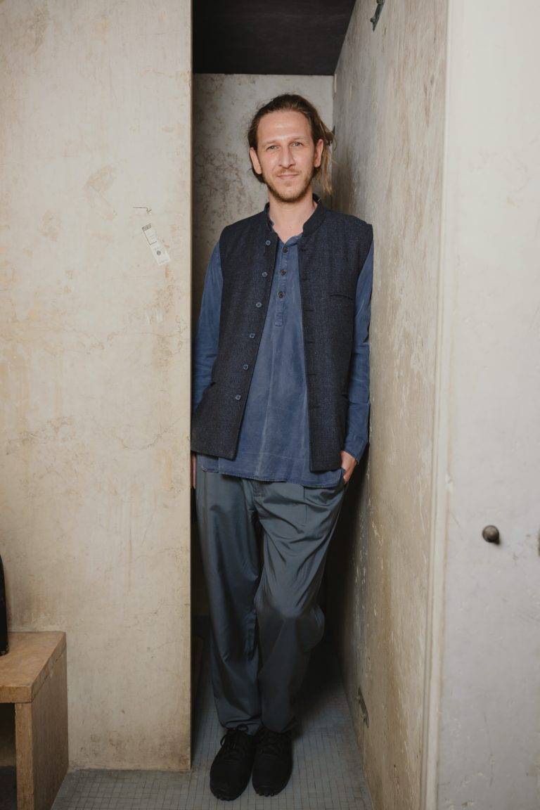  - L’ora zero della forma: 6:AM debutta alla Milano Design Week con “Two-Fold Silence”