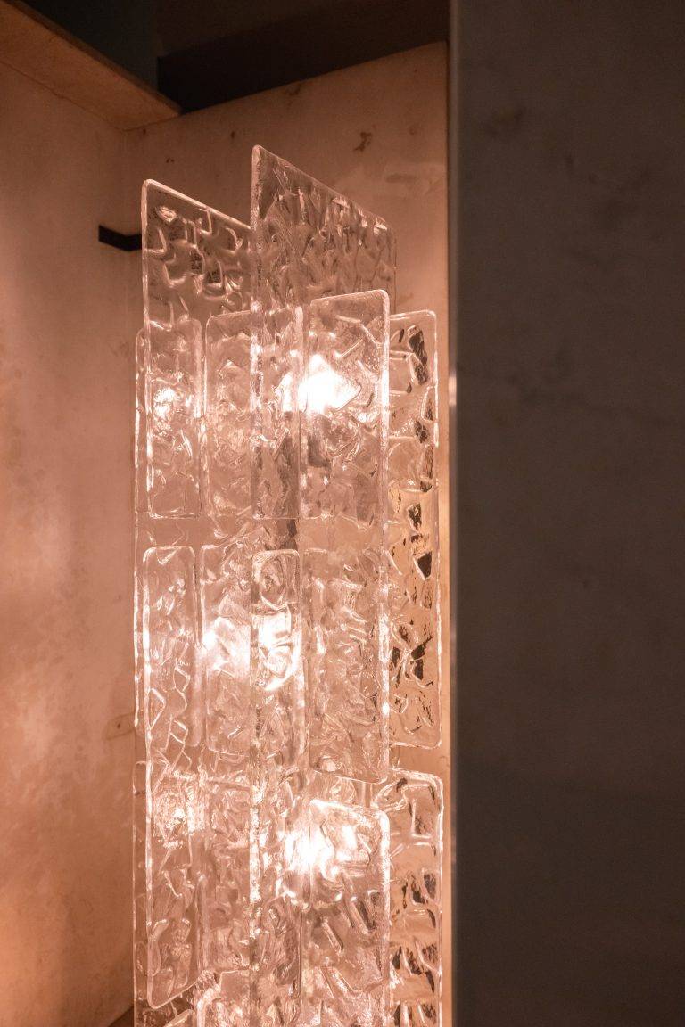 L’ora zero della forma: 6:AM debutta alla Milano Design Week con “Two-Fold Silence”