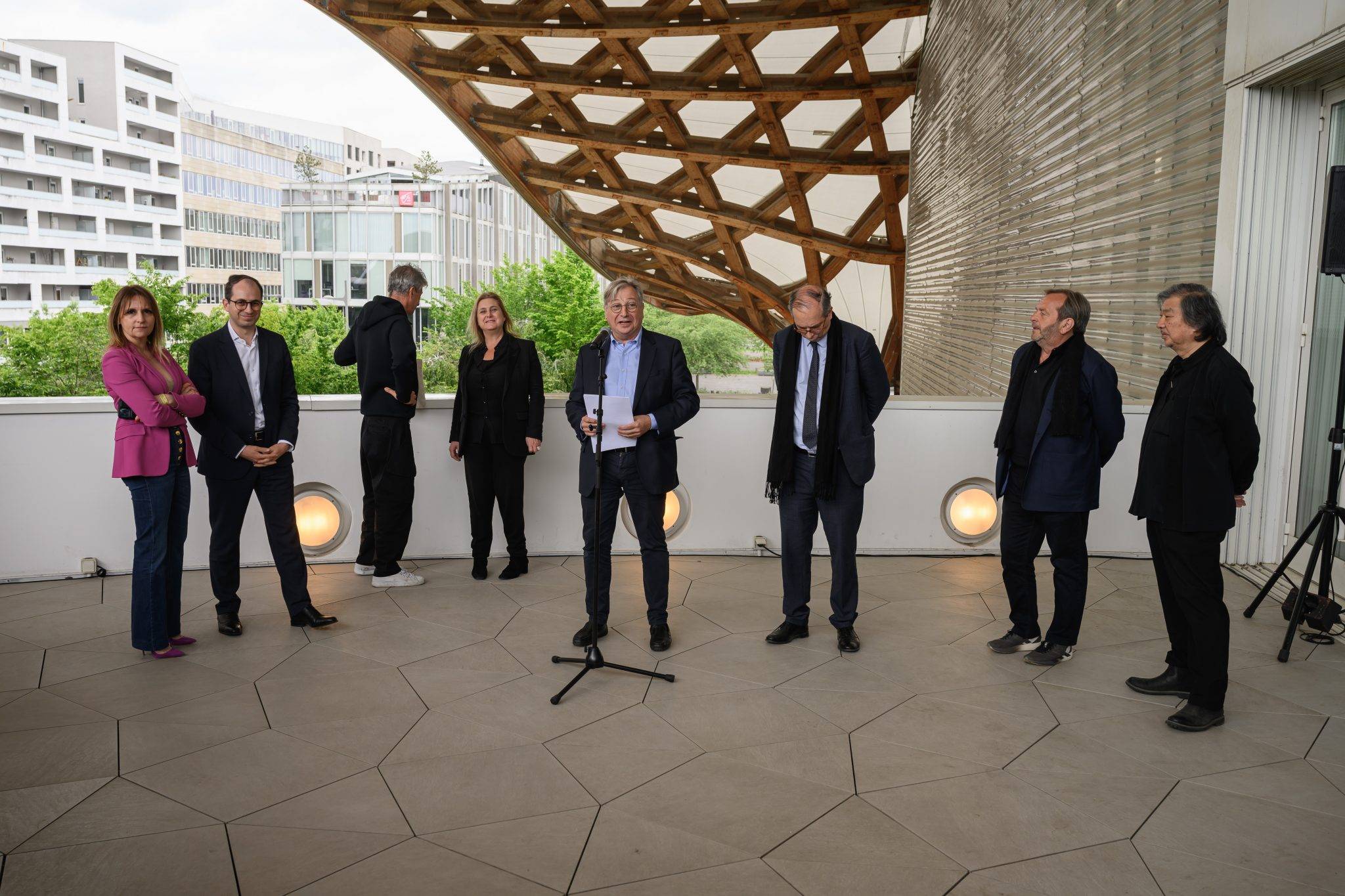  - Pour ses 15 ans, le Centre Pompidou-Metz invite Maurizio Cattelan à réinventer le dimanche