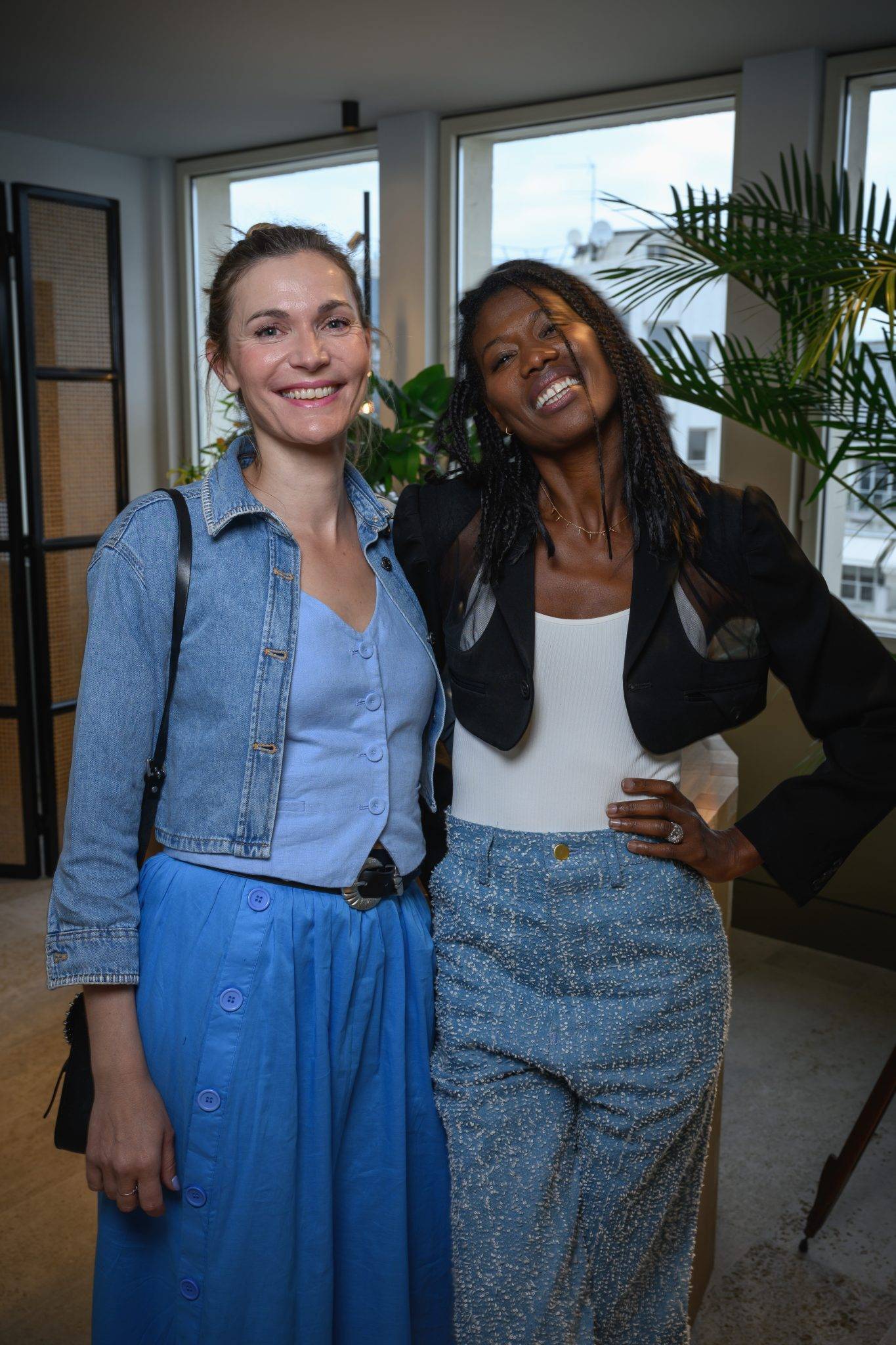  - Nimette ouvre son salon parisien rue Saint-Honoré