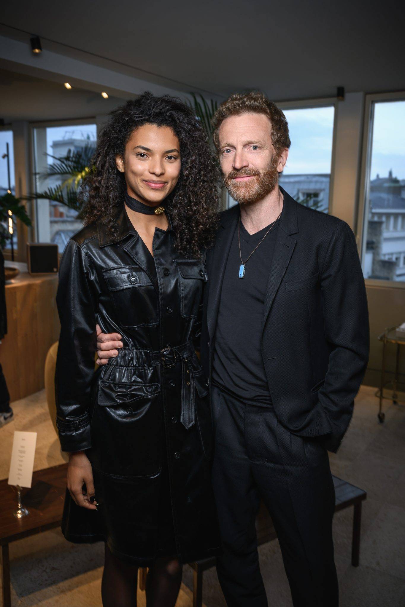  - Nimette ouvre son salon parisien rue Saint-Honoré