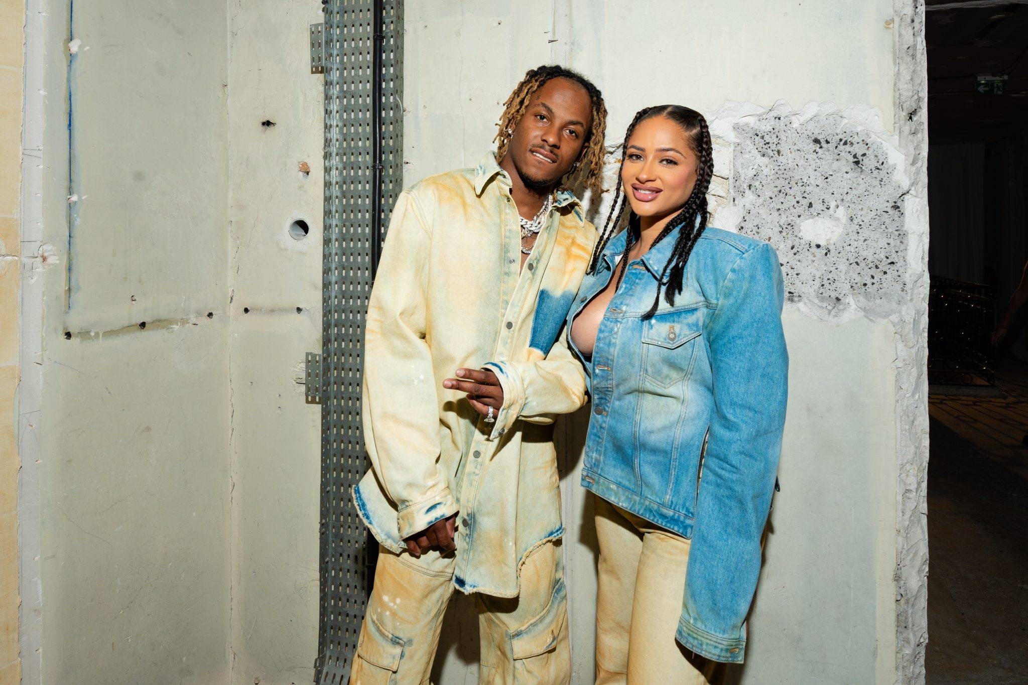  - La démesure maîtrisée d’EGONLAB s’empare de la Fashion Week parisienne