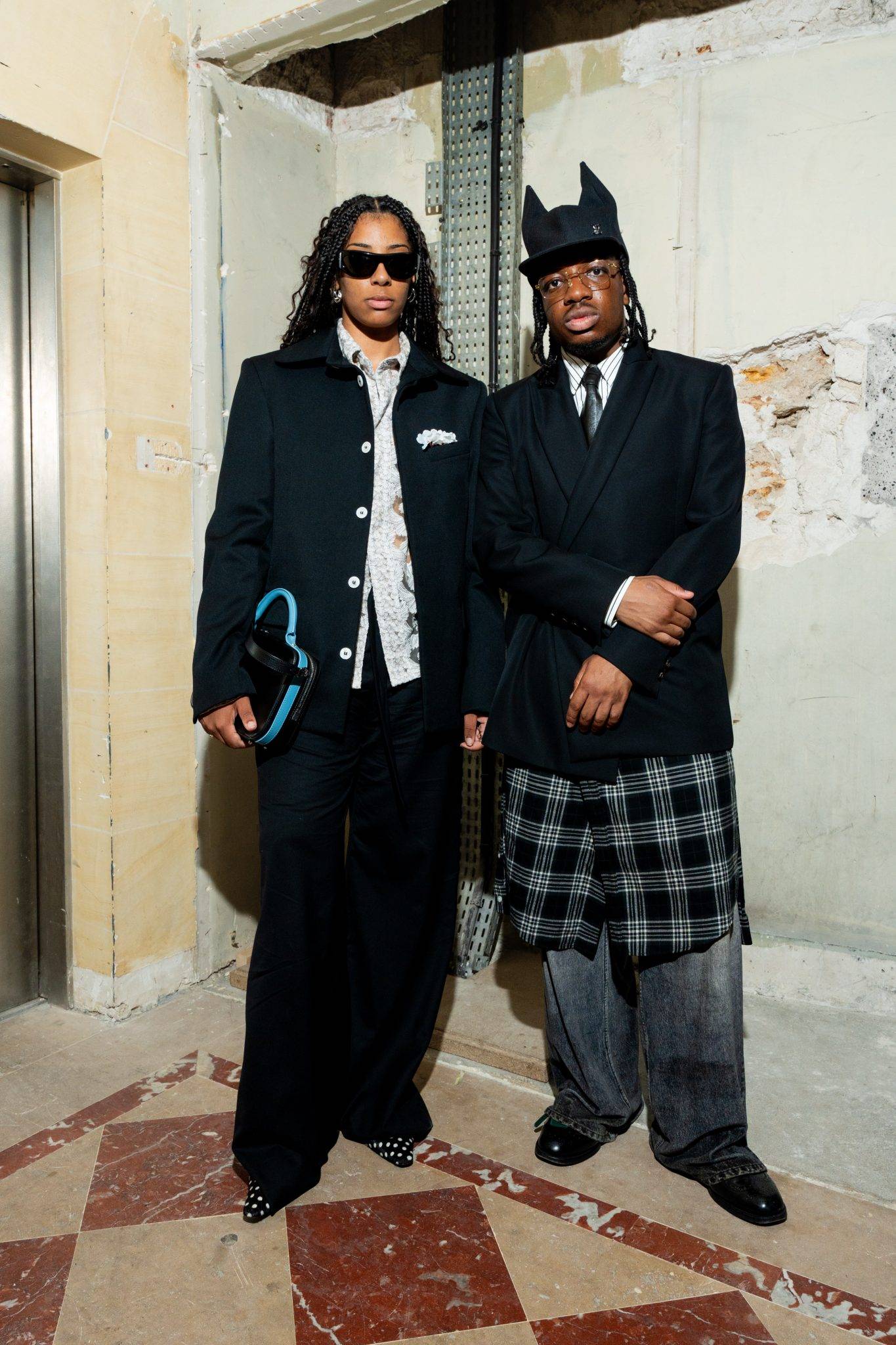  - La démesure maîtrisée d’EGONLAB s’empare de la Fashion Week parisienne