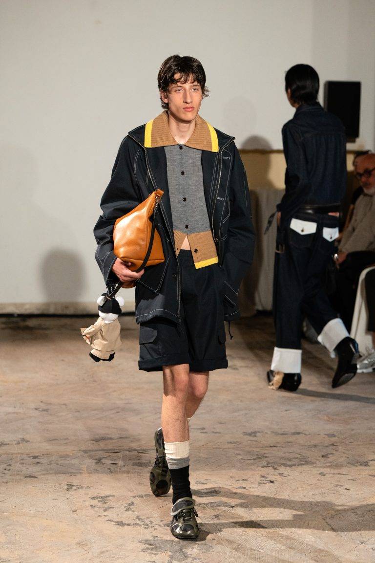La démesure maîtrisée d’EGONLAB s’empare de la Fashion Week parisienne