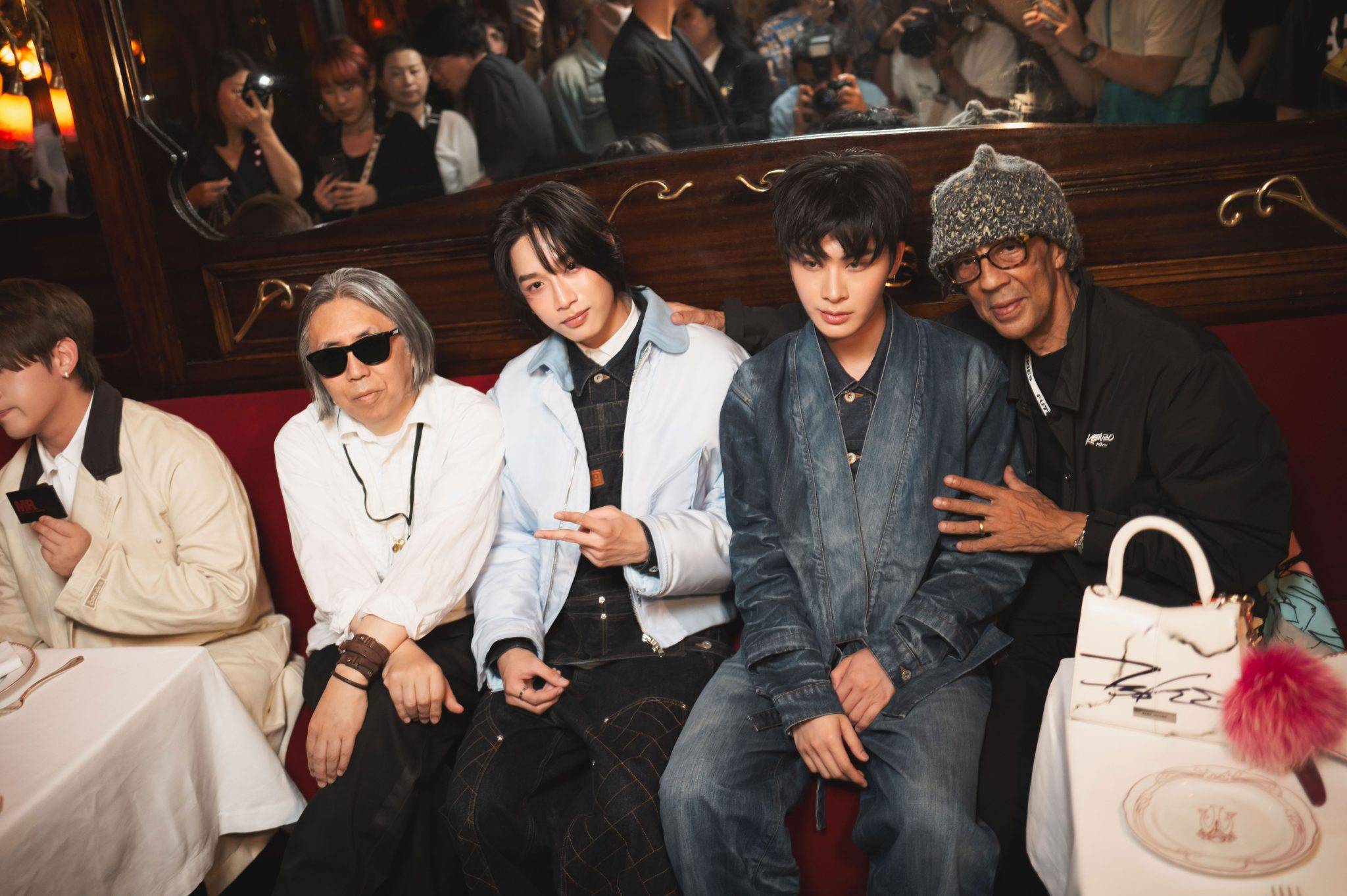  - Kenzo sort ses griffes chez Maxim’s