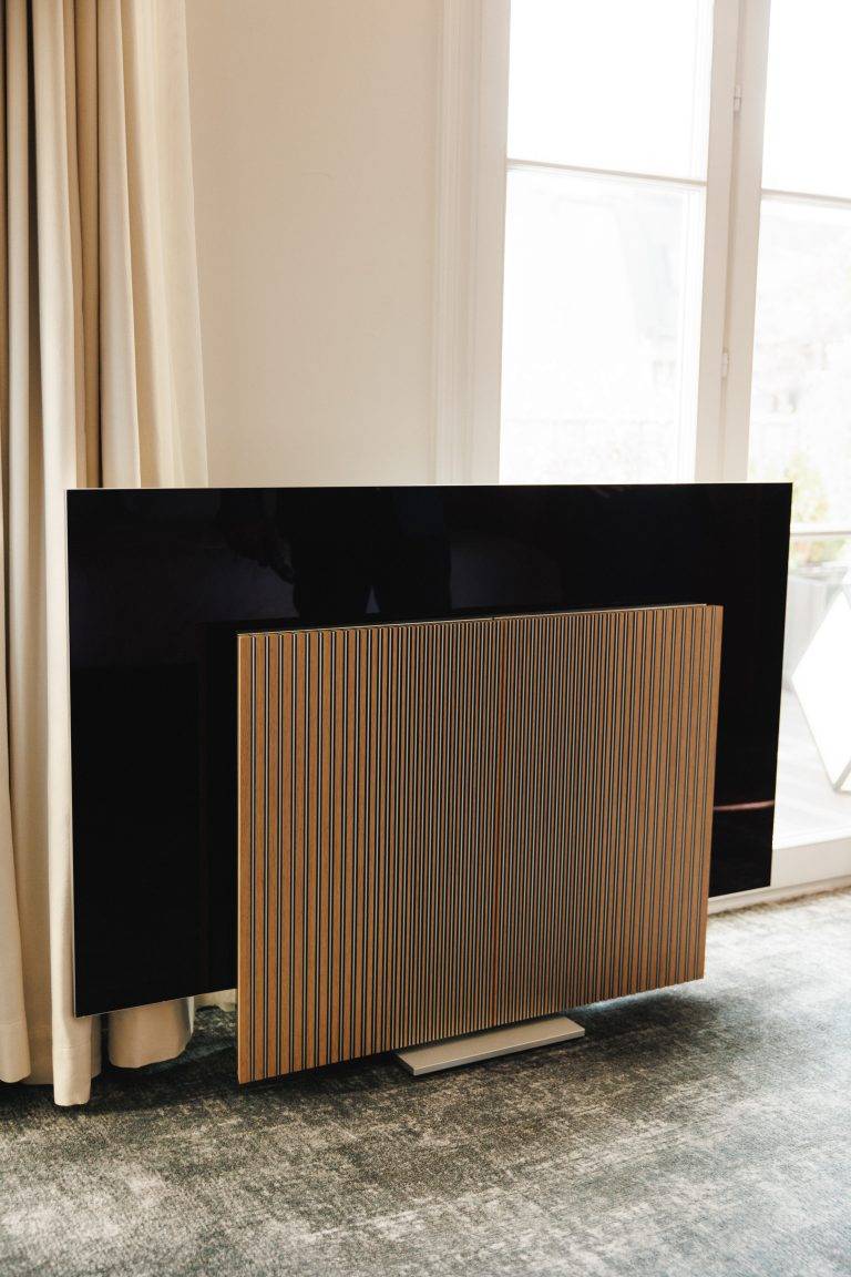 Les Bains Paris & Bang & Olufsen célèbrent leurs anniversaires avec une suite d’exception