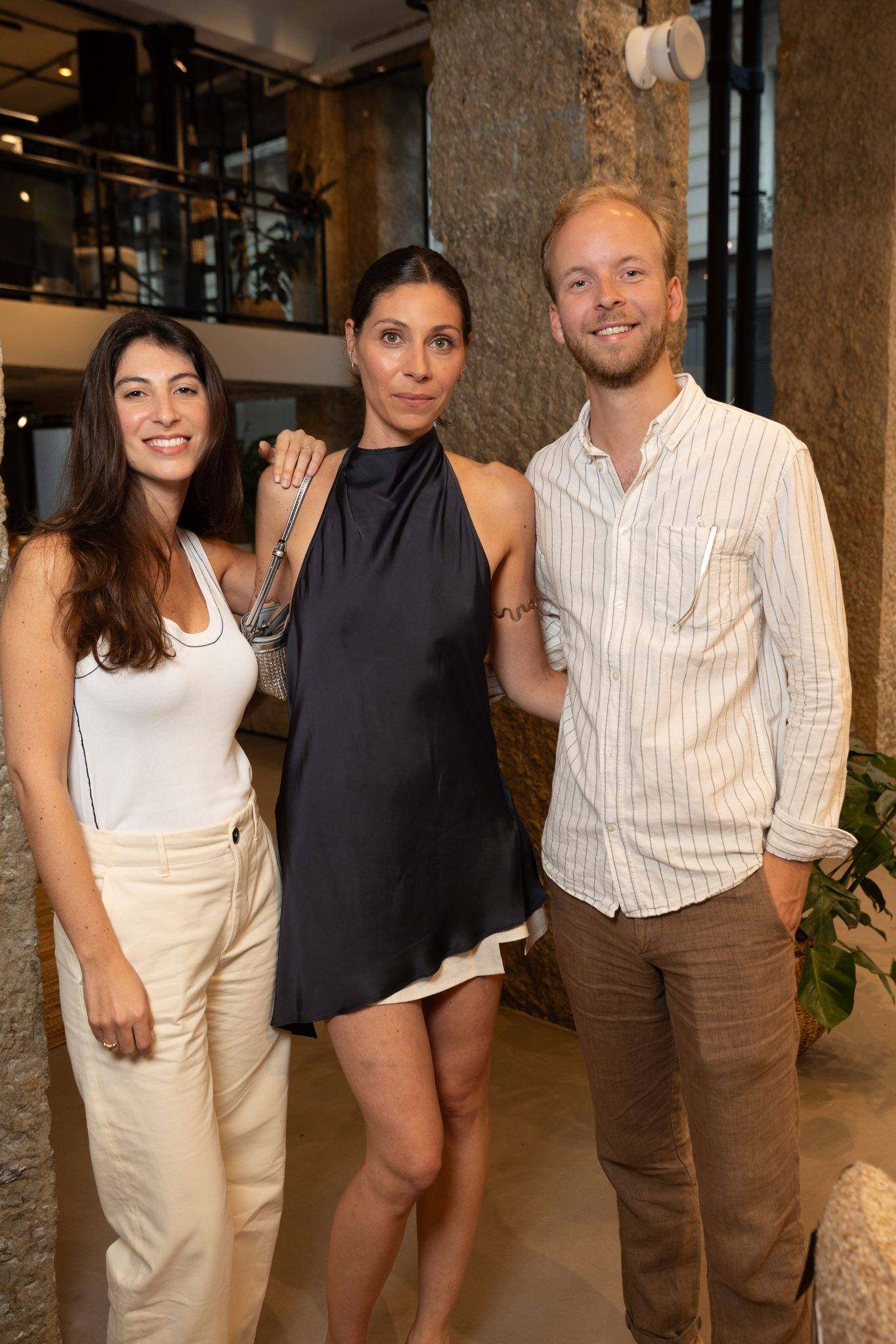  - NV GALLERY Inaugurates a Stunning New Boutique in Lyon