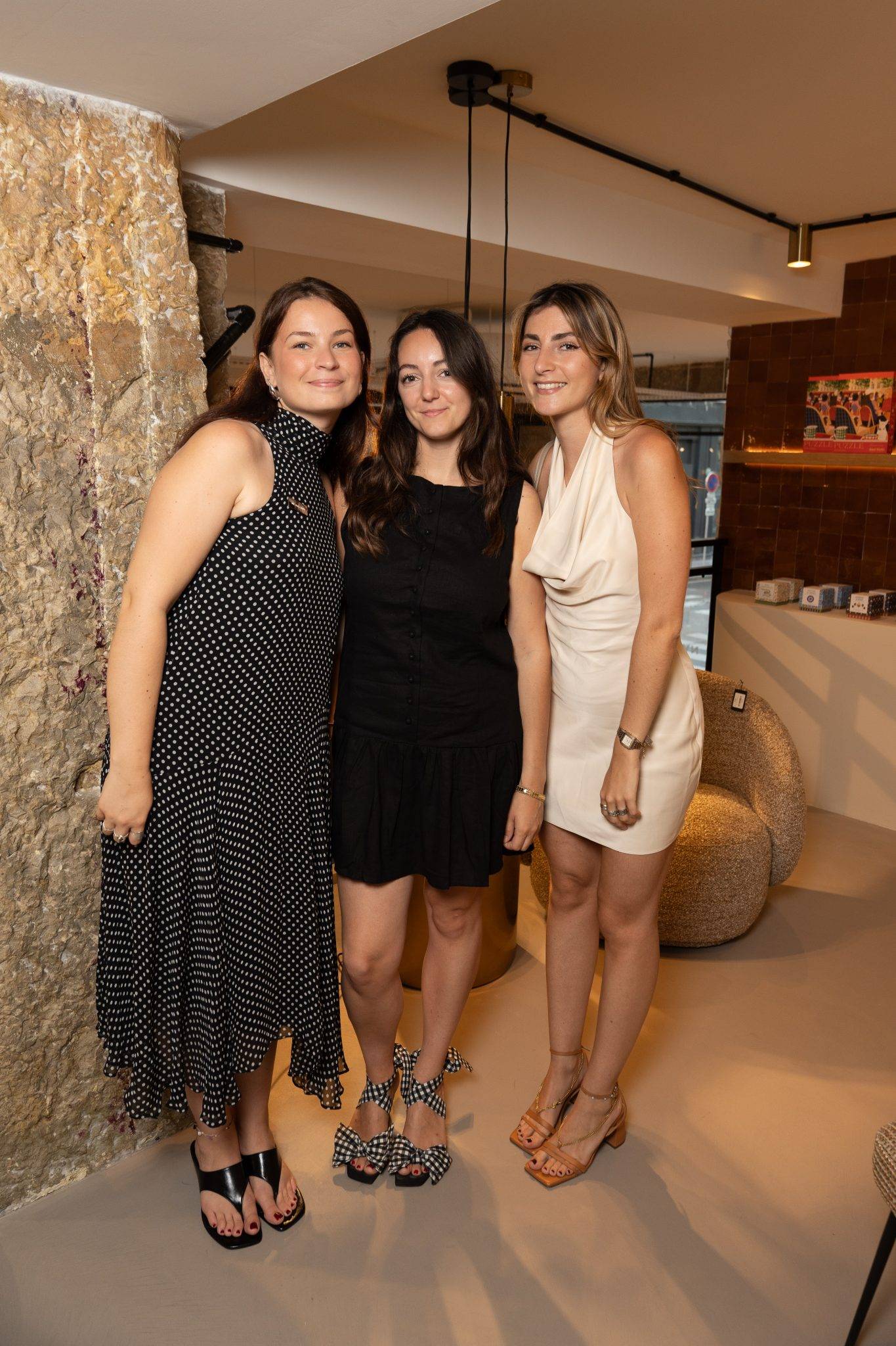  - NV GALLERY ouvre une toute nouvelle et spectaculaire boutique à Lyon